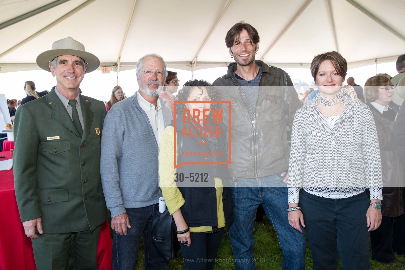 Howard Levitt, Kent Roberts, Susan Backman, Sabrina Brennan, SFMOMA in partnership with the National Park Service and the Golden Gate National Parks Conservancy Present Mark di Suvero at Crissy Field Opening Reception, US, May 18th, 2013, Photo #30-5212 Howard Levitt, Kent Roberts, Susan Backman, Sabrina Brennan, Photo #30-5212