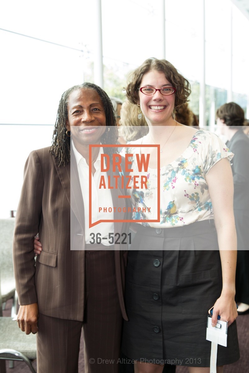 Gloria Anthony-Oliver, Erika Dirkse, Fostering Change 2013, Hearts and Hopes, SFCASA ANNUAL LUNCHEON, US, May 2nd, 2013, Photo #36-5221 Gloria Anthony-Oliver, Erika Dirkse, Photo #36-5221