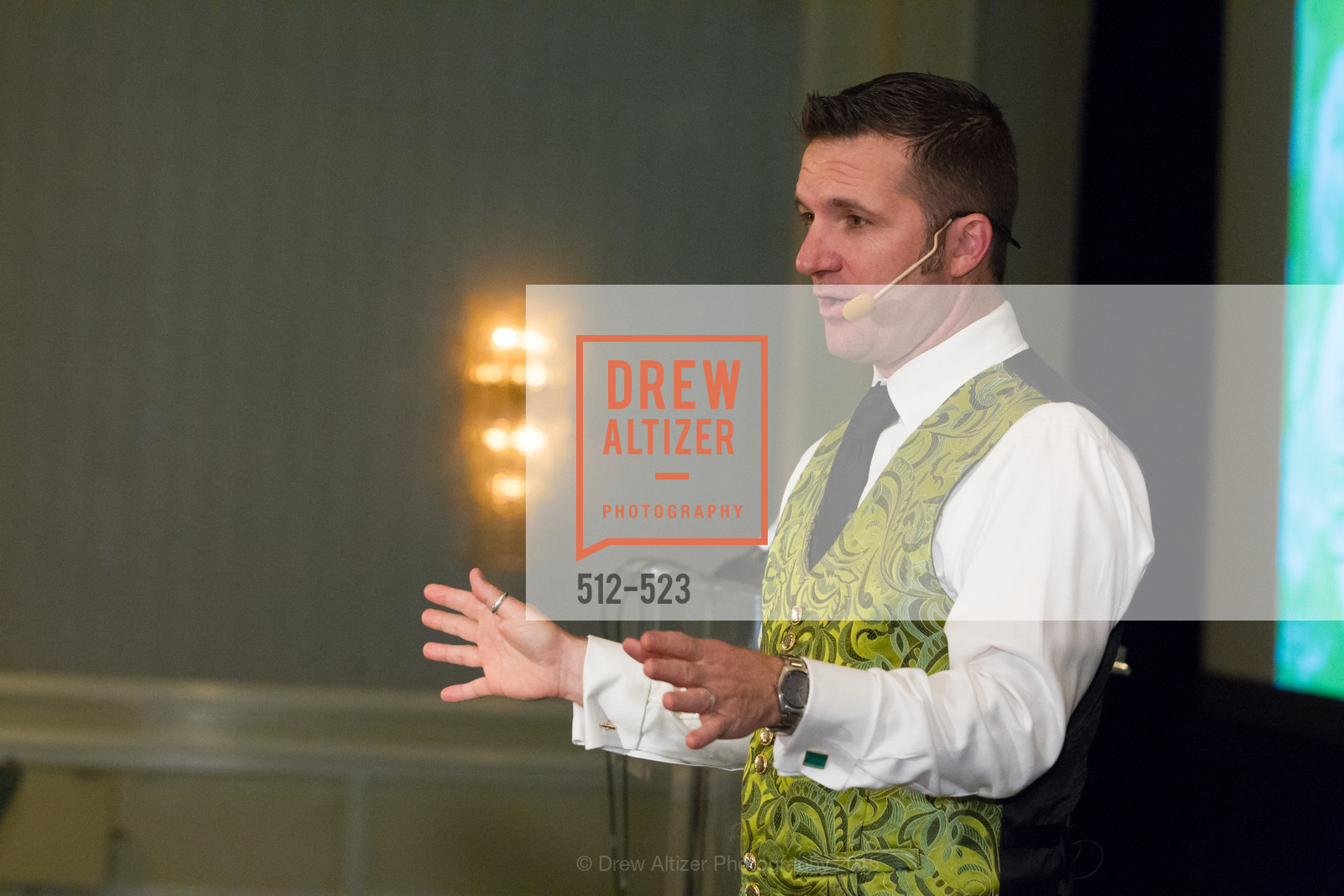 Auction, San Francisco Education Fund's 33rd Annual Back to School Gala, Four Seasons Hotel. 757 Market Street, November 12th, 2015,Drew Altizer, Drew Altizer Photography, full-service agency, private events, San Francisco photographer, photographer california