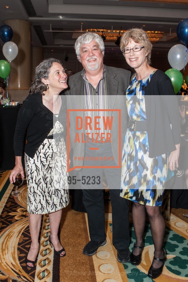 Liz Orlin, Larry Munn, Jackie Krentzman, TNDC 32nd Annual Birthday Dinner, US, May 17th, 2013, Photo #95-5233 Liz Orlin, Larry Munn, Jackie Krentzman, Photo #95-5233