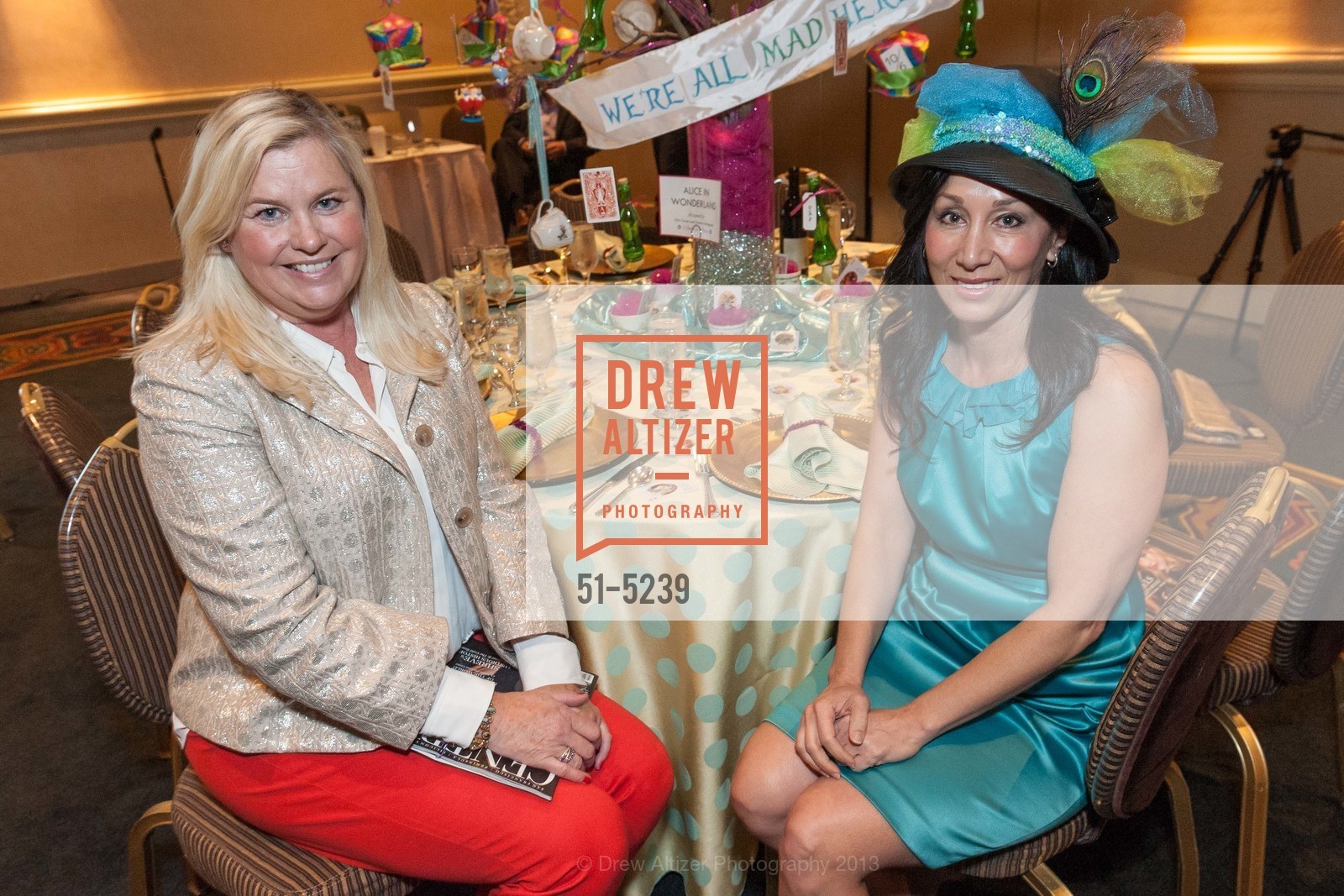 Deanna Verhoeven, Kim Gelman Turner, Bay Kids Studios WOMEN IN MOTION Luncheon, US, November 20th, 2013, Photo #51-5239 Deanna Verhoeven, Kim Gelman Turner, Photo #51-5239