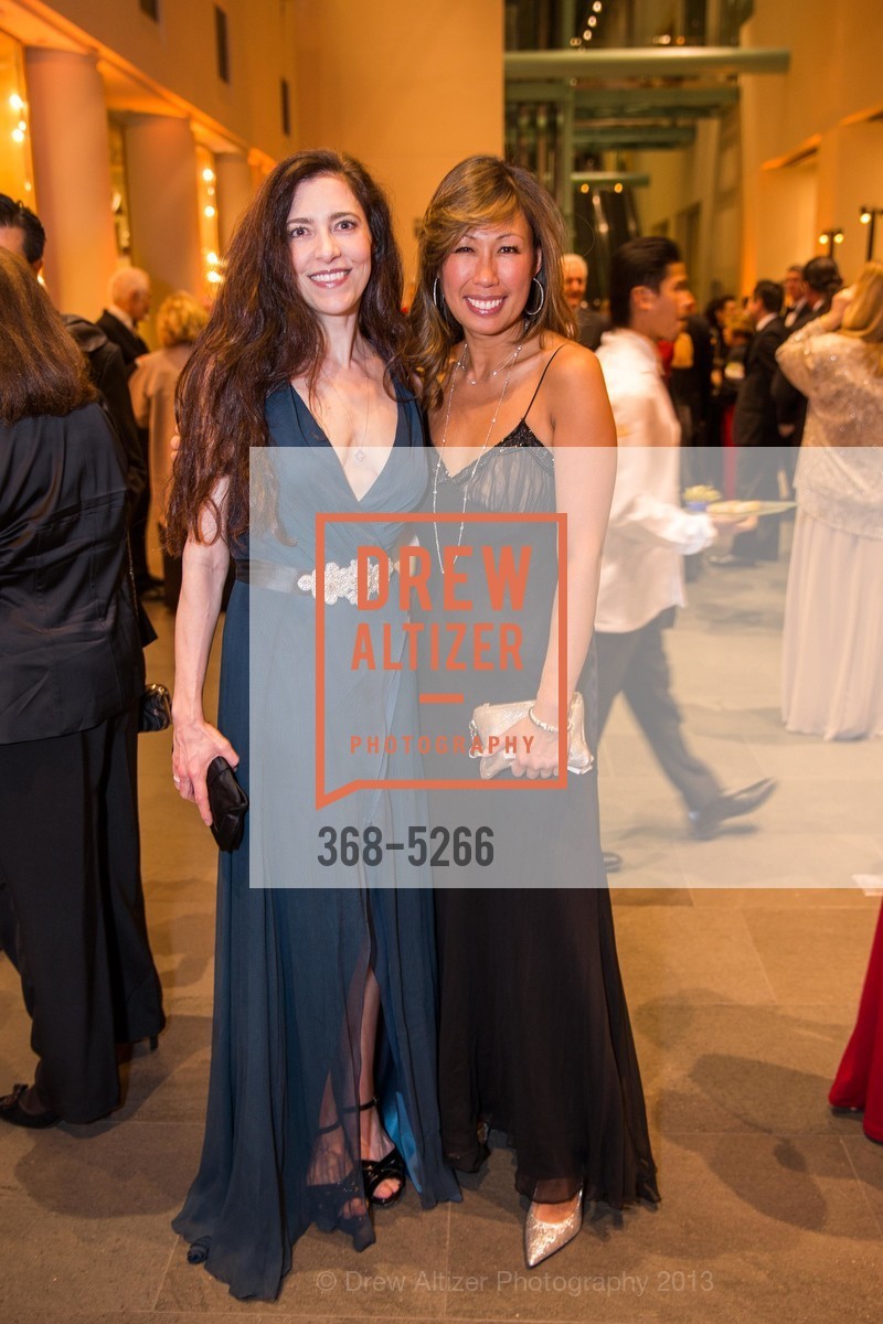 Letitia Kim, Joy Boatwright, Photo #368-5266