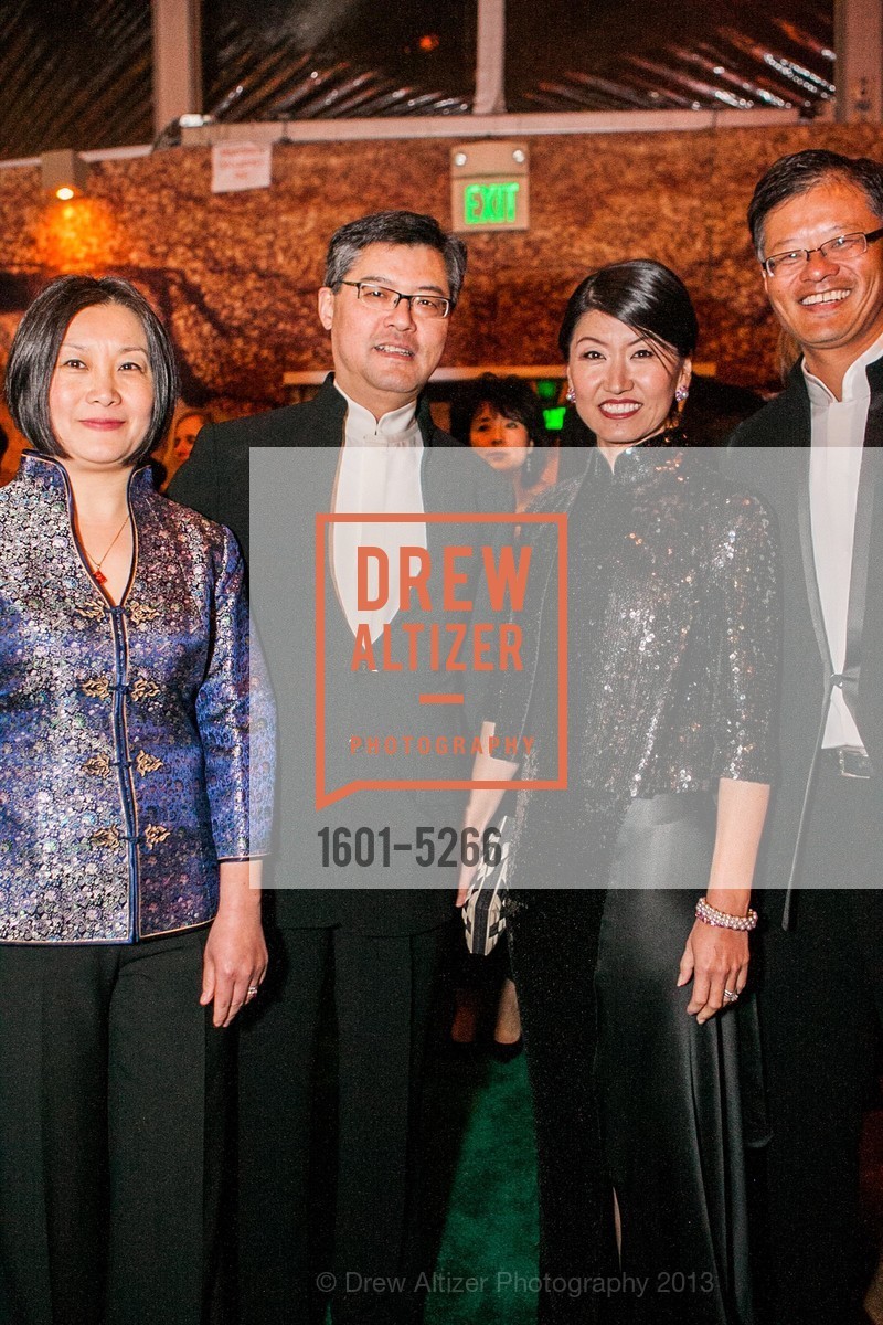 Jennifer Chen, Jay Xu, Akiko Yamazaki, Jerry Yang, Photo #1601-5266