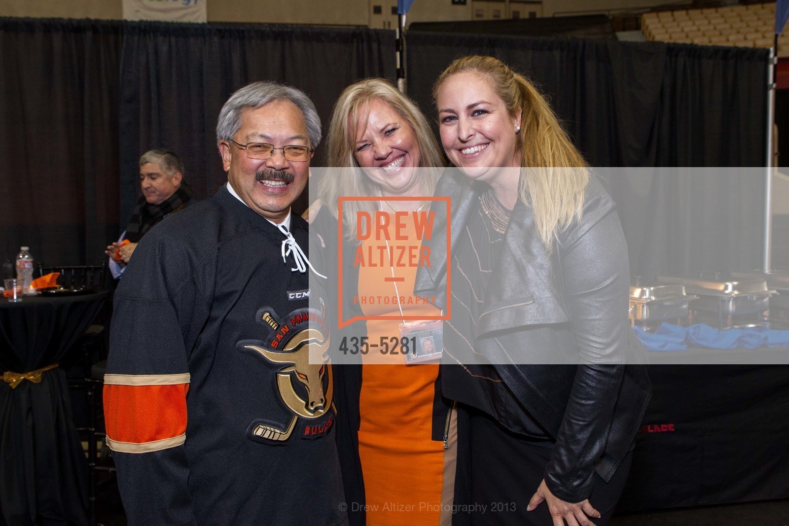 131108-SFBullsOpen-reuploaded, US, November 9th, 2013, Photo #435-5281 Photo #435-5281