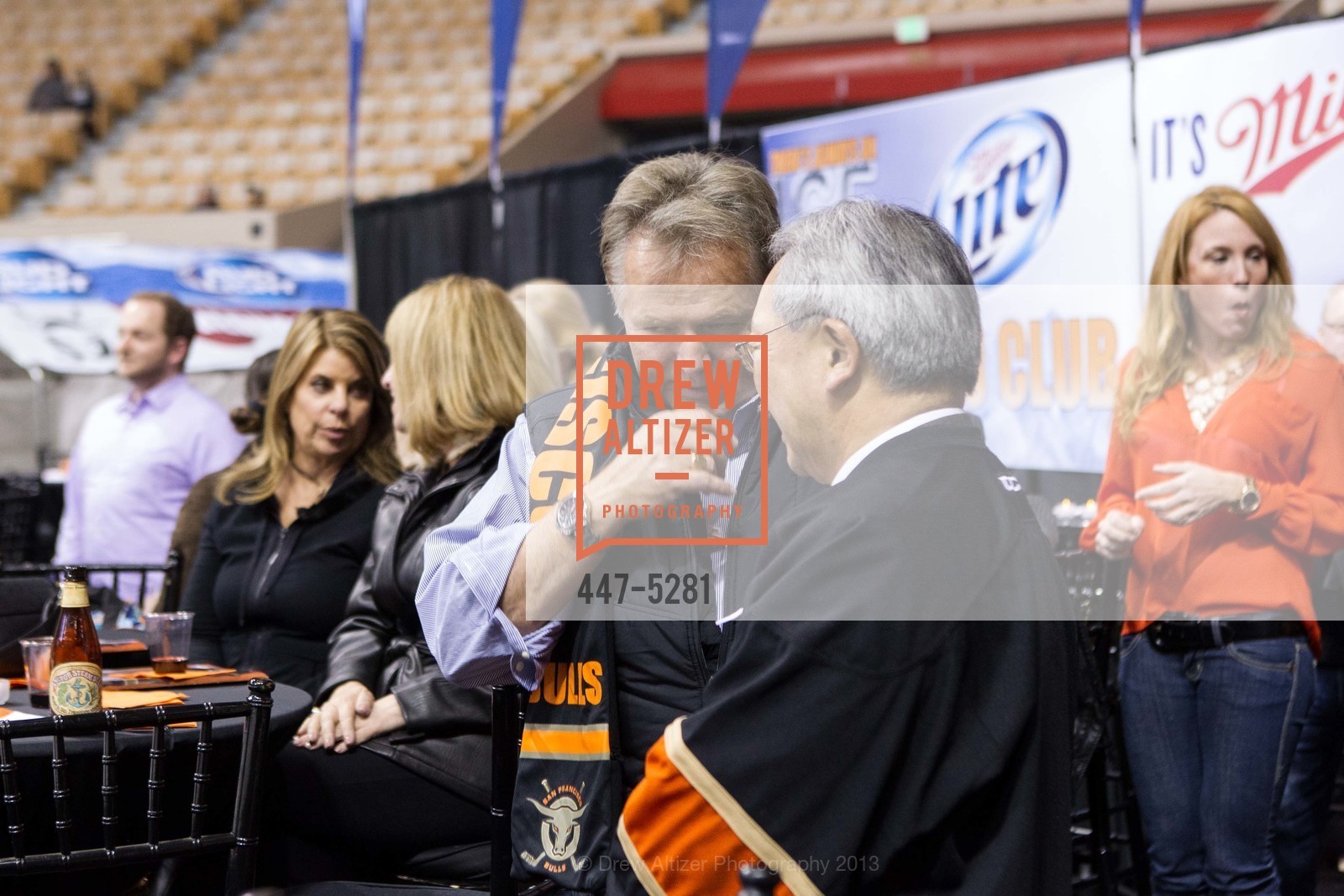 131108-SFBullsOpen-reuploaded, US, November 9th, 2013, Photo #447-5281 Photo #447-5281