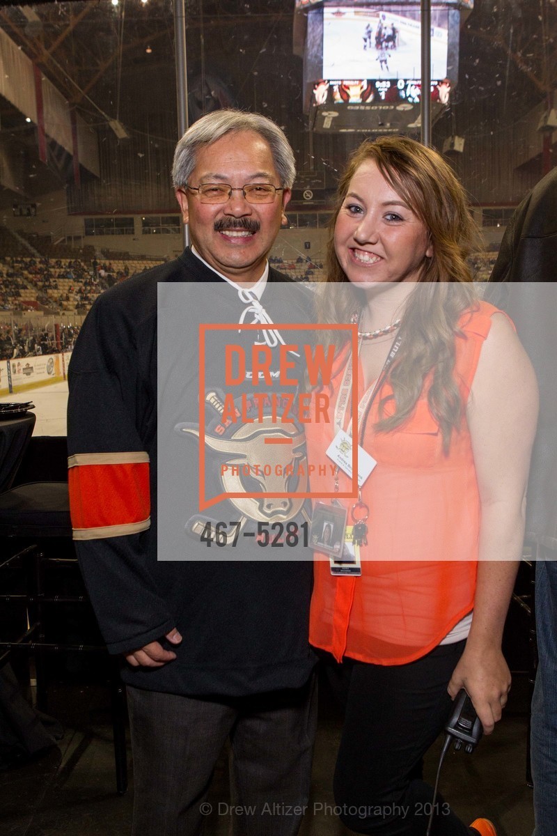 131108-SFBullsOpen-reuploaded, US, November 9th, 2013, Photo #467-5281 Photo #467-5281