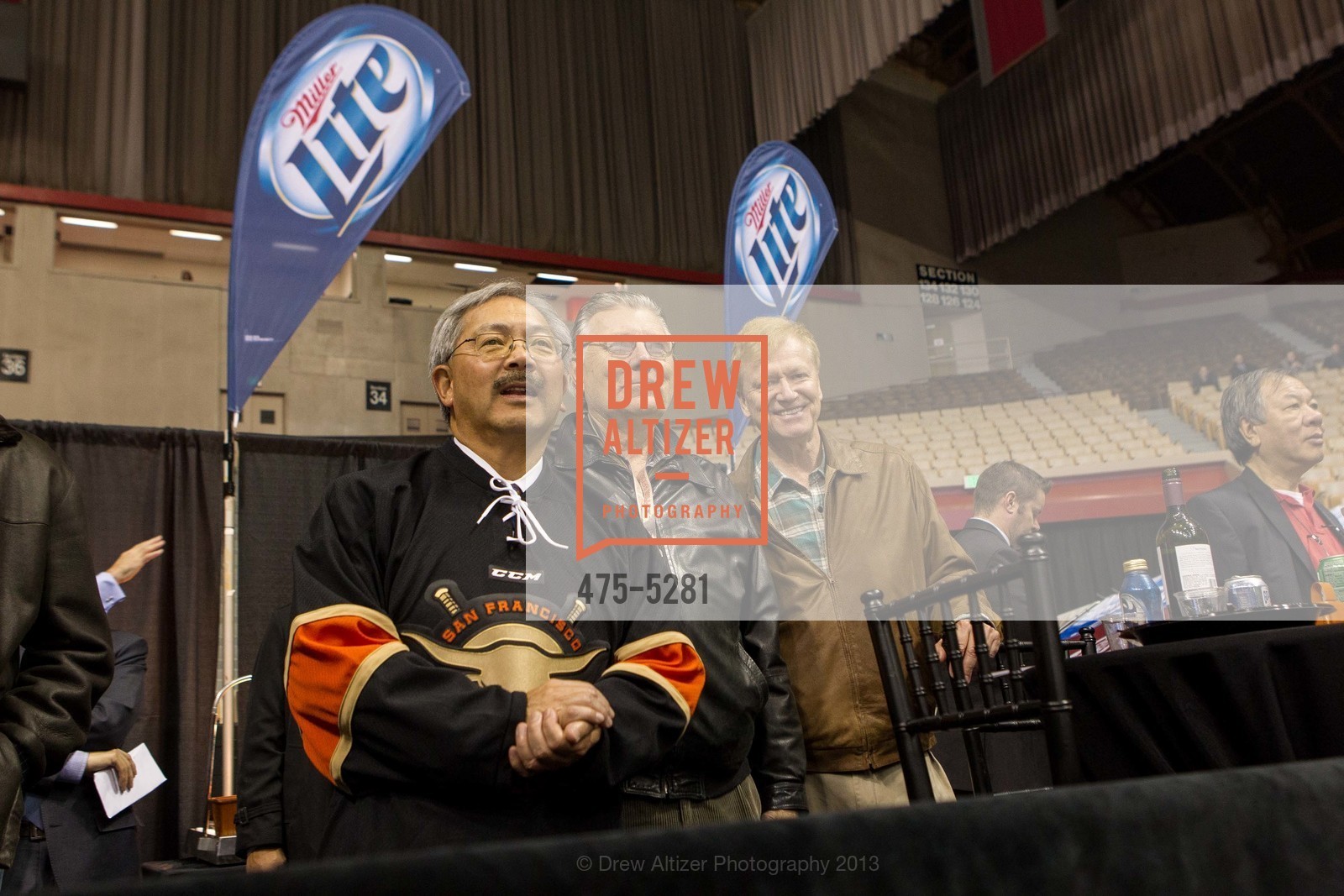 131108-SFBullsOpen-reuploaded, US, November 9th, 2013, Photo #475-5281 Photo #475-5281