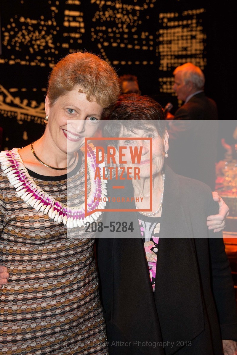 Carey Perloff, Frannie Fleishhacker, A.C.T. Producer Circle Dinner 2013, US, February 13th, 2013, Photo #208-5284 Carey Perloff, Frannie Fleishhacker, Photo #208-5284