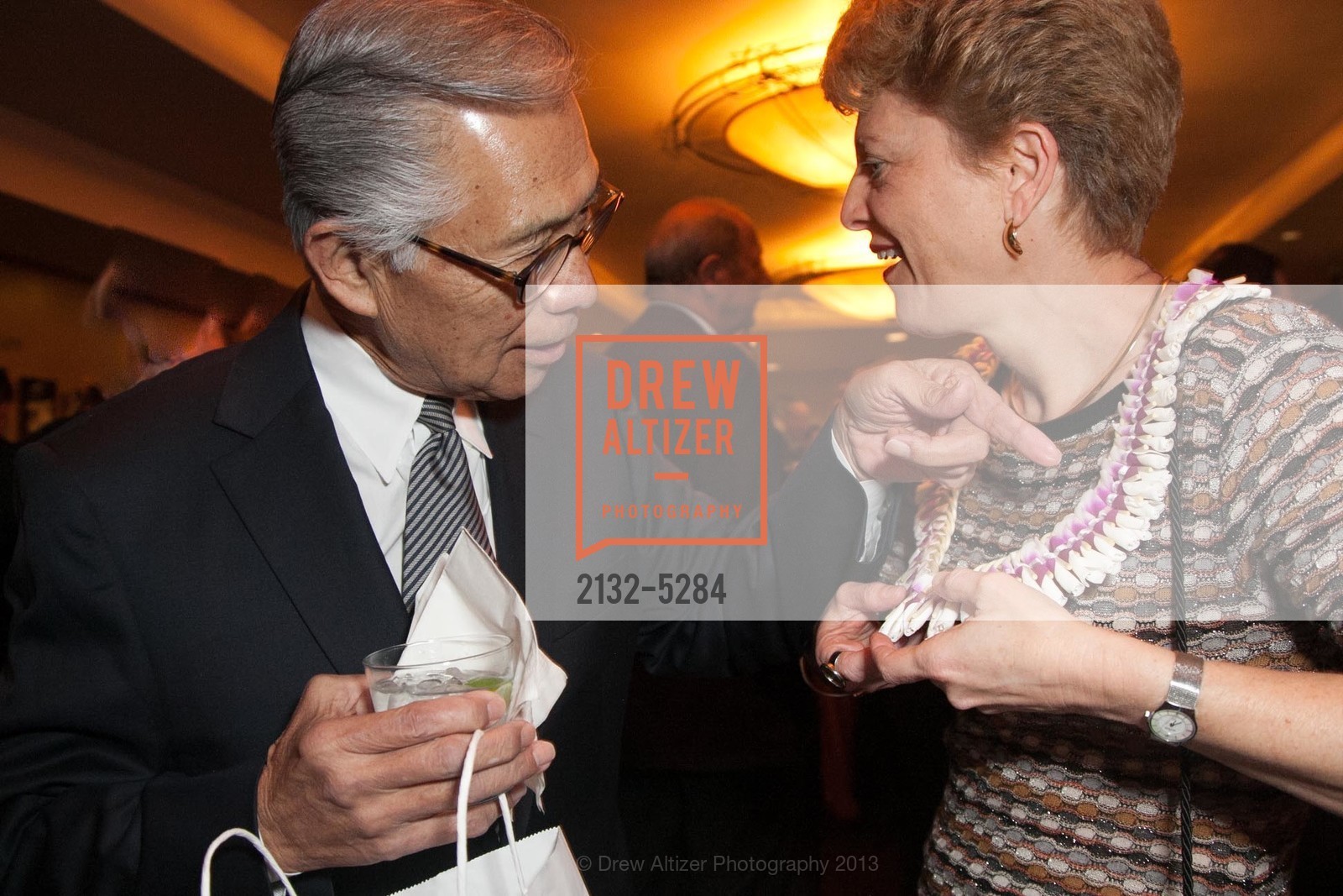 Dale Ikeda, Carey Perloff, A.C.T. Producer Circle Dinner 2013, US, February 13th, 2013, Photo #2132-5284 Dale Ikeda, Carey Perloff, Photo #2132-5284