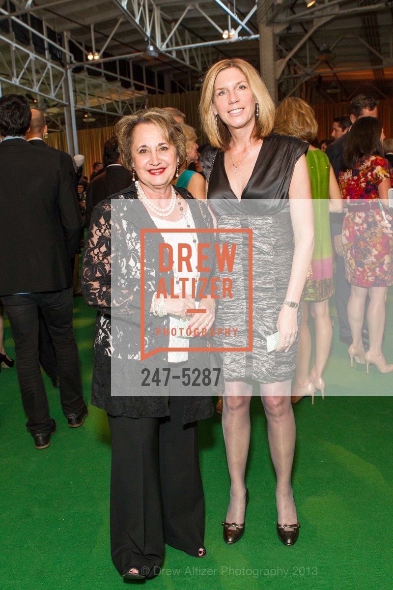 Ditka Reiner, Cynthia Parsons, TIPPING POINT Benefit 2013, US, May 2nd, 2013, Photo #247-5287 Ditka Reiner, Cynthia Parsons, Photo #247-5287