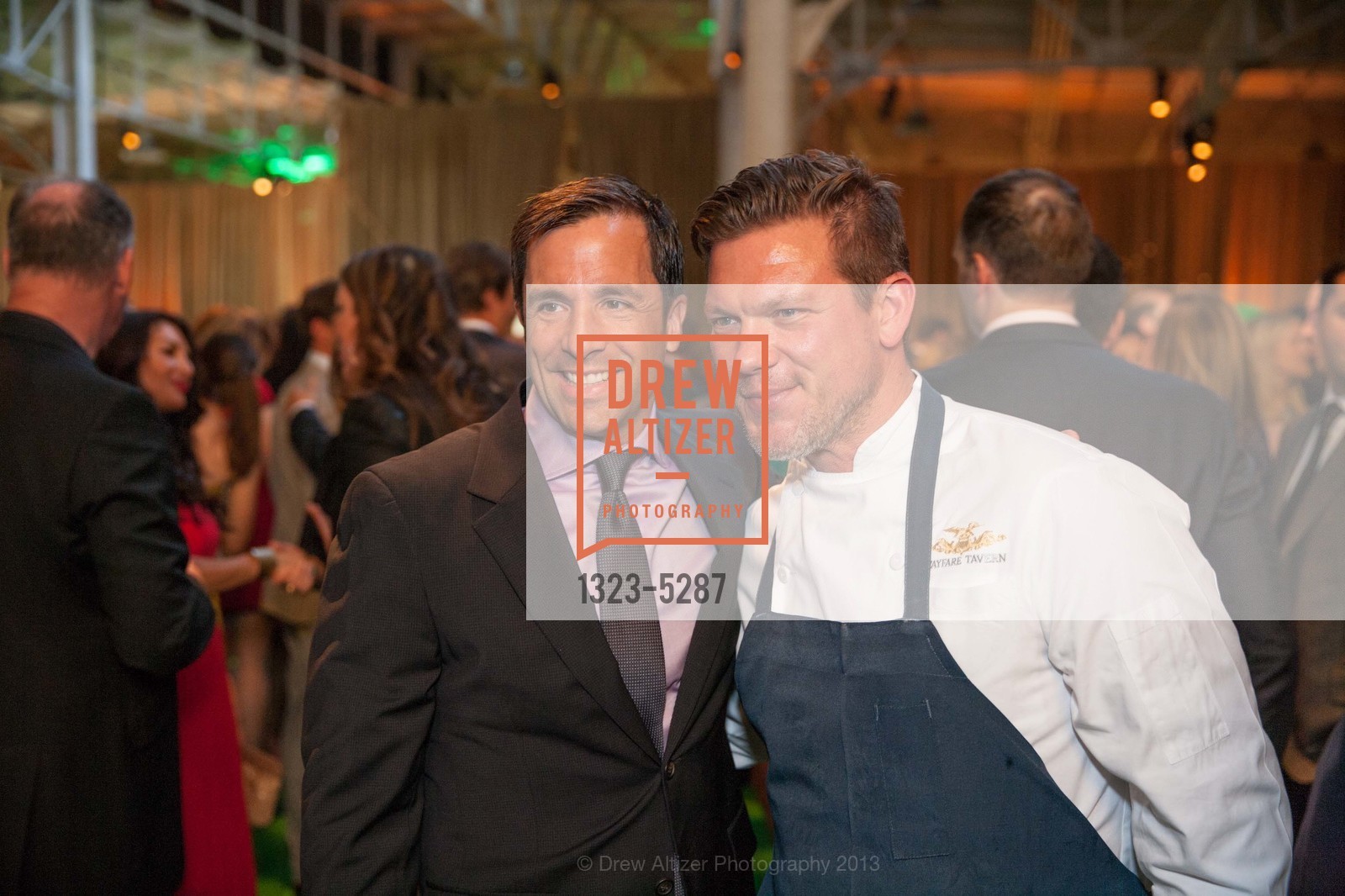 Stuart Peterson, Tyler Florence, TIPPING POINT Benefit 2013, US, May 2nd, 2013, Photo #1323-5287 Stuart Peterson, Tyler Florence, Photo #1323-5287