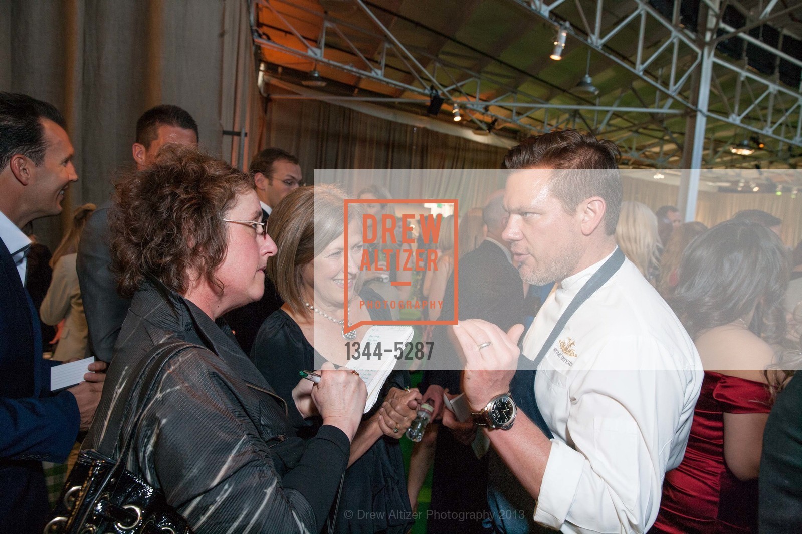 Catherine Bigelow, Tyler Florence, TIPPING POINT Benefit 2013, US, May 2nd, 2013, Photo #1344-5287 Catherine Bigelow, Tyler Florence, Photo #1344-5287
