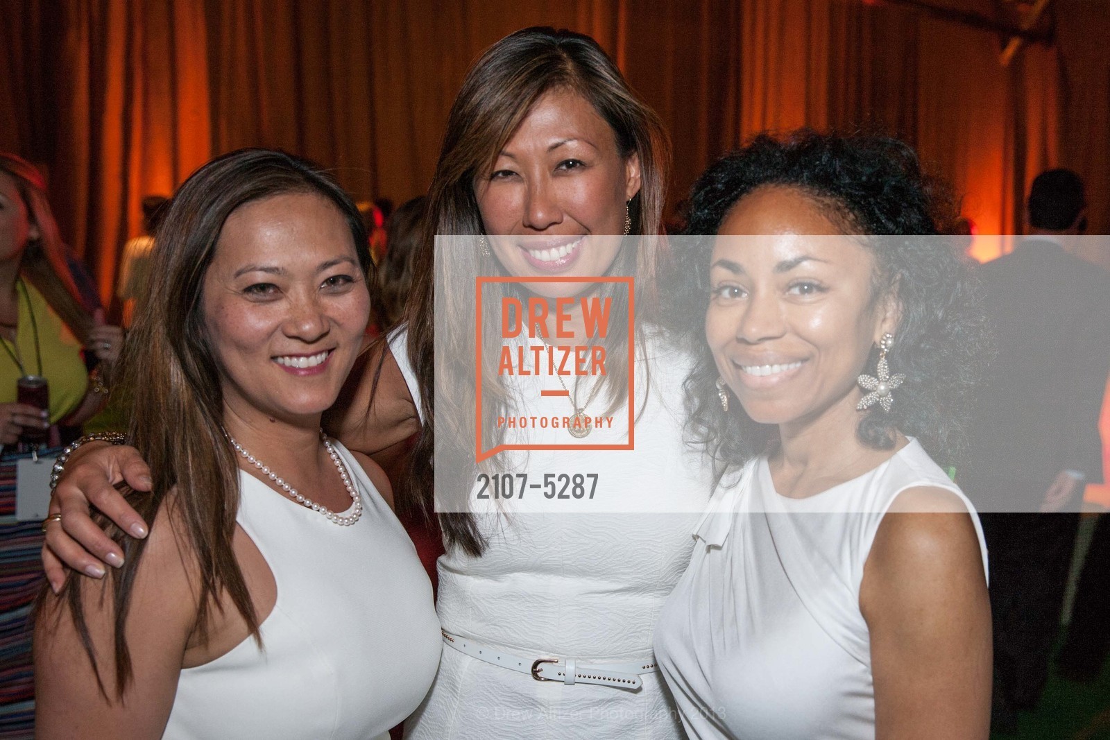 Elizabeth Fullerton, Joy Boatwright, Tanya Powell, TIPPING POINT Benefit 2013, US, May 2nd, 2013, Photo #2107-5287 Elizabeth Fullerton, Joy Boatwright, Tanya Powell, Photo #2107-5287