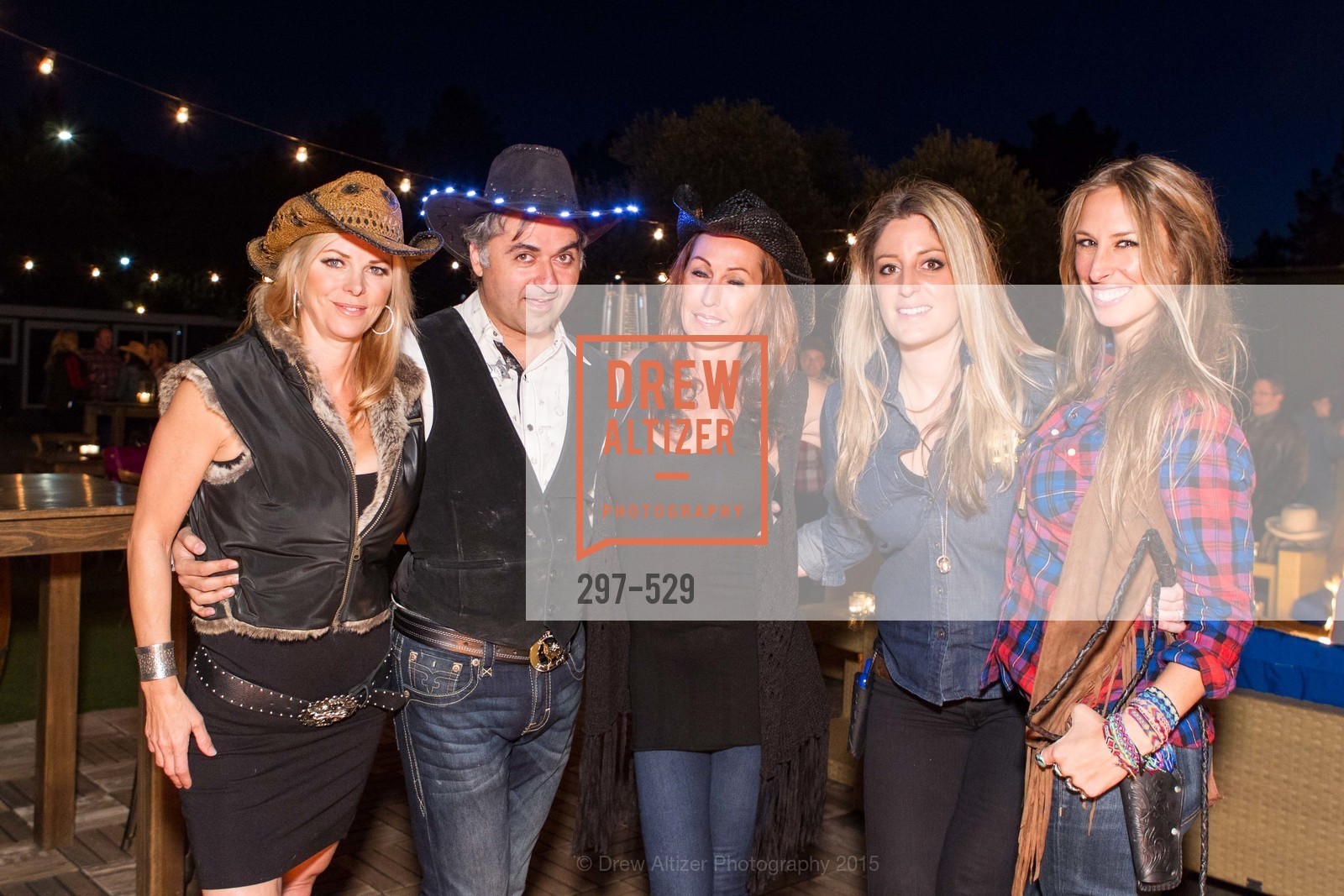 Susan Hauser, Hooman Khalili, Parisa O'Connell, Amy Magicovsky, Photo #297-529