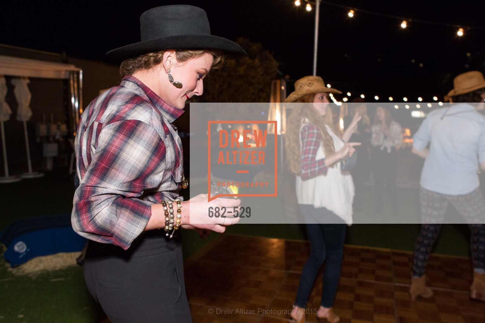 Performance, Hooman's Birthday Celebration At Bay Club Ross Valley, Bay Club. 235 Bon Air Rd, November 14th, 2015,Drew Altizer, Drew Altizer Photography, full-service agency, private events, San Francisco photographer, photographer california