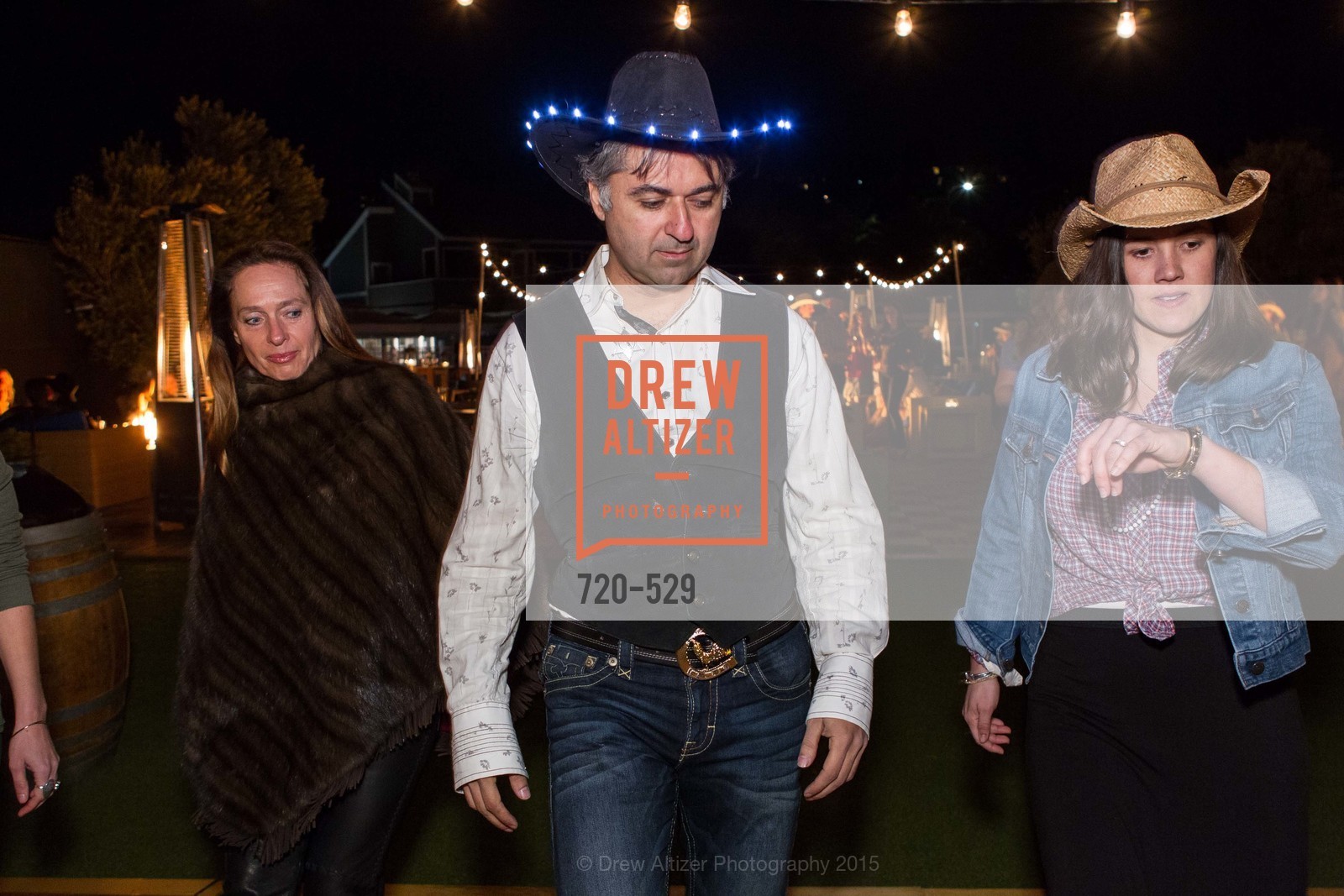 Performance, Hooman's Birthday Celebration At Bay Club Ross Valley, Bay Club. 235 Bon Air Rd, November 14th, 2015,Drew Altizer, Drew Altizer Photography, full-service event agency, private events, San Francisco photographer, photographer California