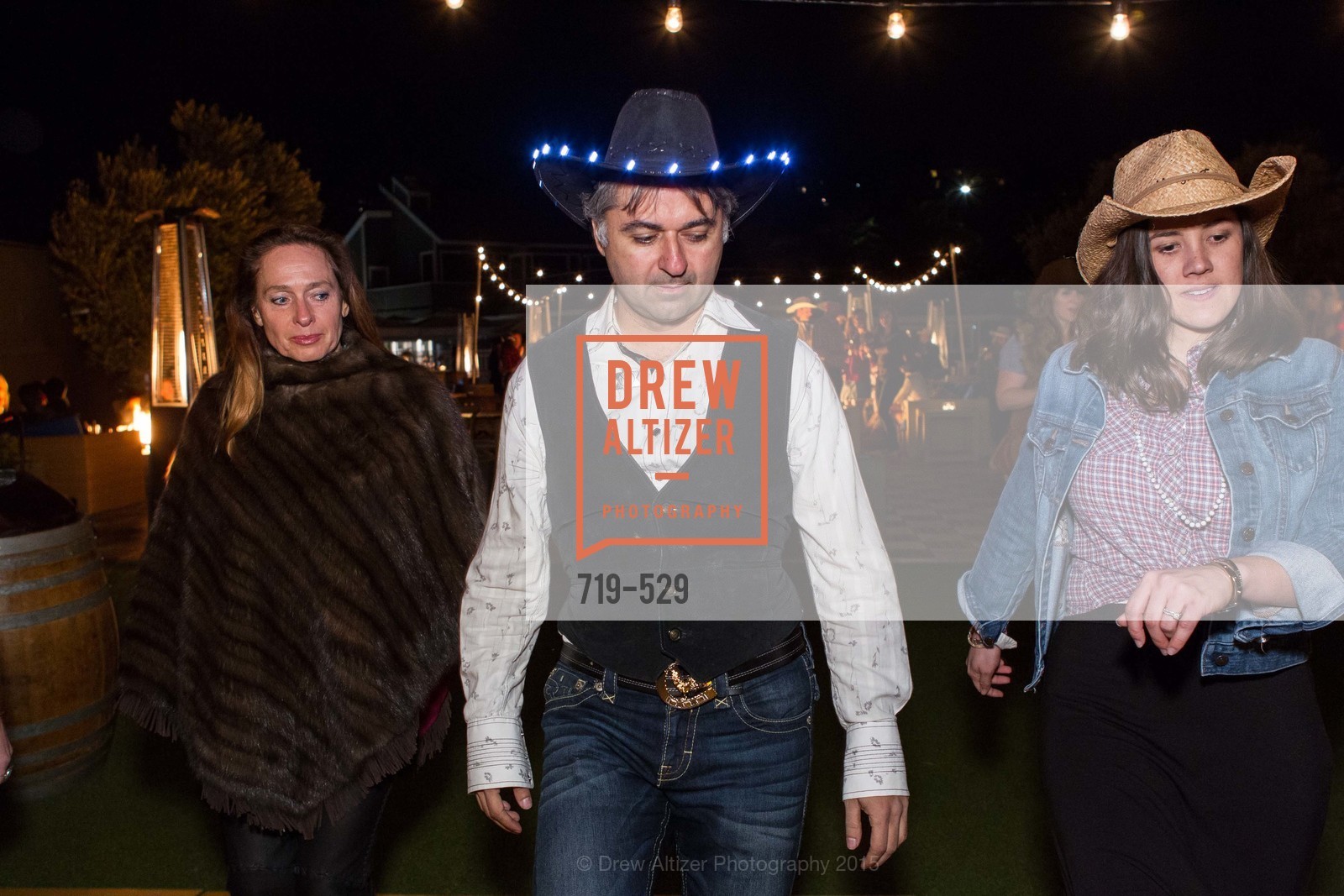 Performance, Hooman's Birthday Celebration At Bay Club Ross Valley, Bay Club. 235 Bon Air Rd, November 14th, 2015,Drew Altizer, Drew Altizer Photography, full-service agency, private events, San Francisco photographer, photographer california