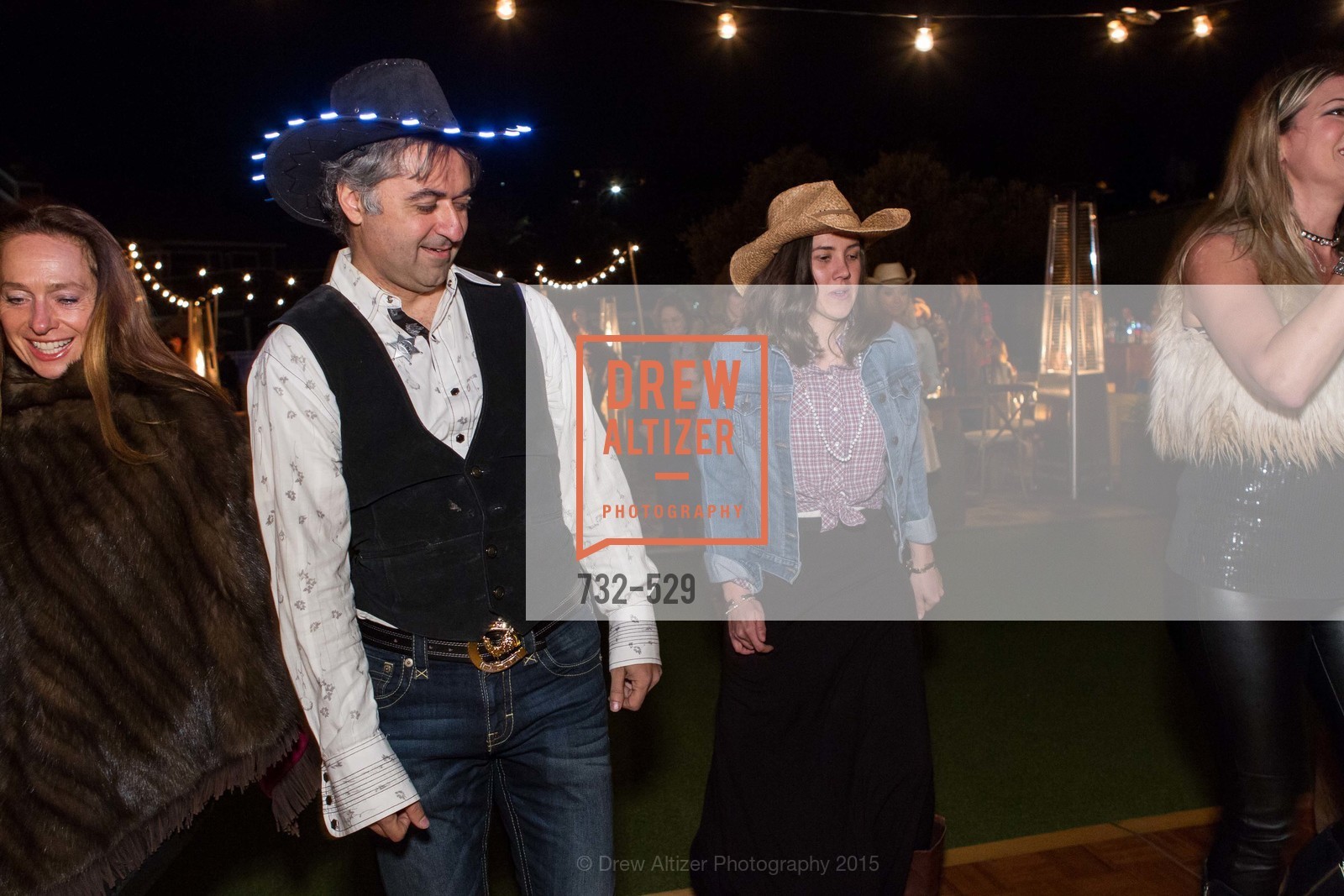Performance, Hooman's Birthday Celebration At Bay Club Ross Valley, Bay Club. 235 Bon Air Rd, November 14th, 2015,Drew Altizer, Drew Altizer Photography, full-service agency, private events, San Francisco photographer, photographer california