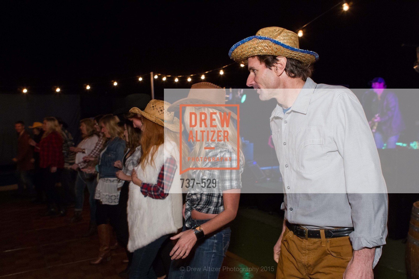 Performance, Hooman's Birthday Celebration At Bay Club Ross Valley, Bay Club. 235 Bon Air Rd, November 14th, 2015,Drew Altizer, Drew Altizer Photography, full-service agency, private events, San Francisco photographer, photographer california