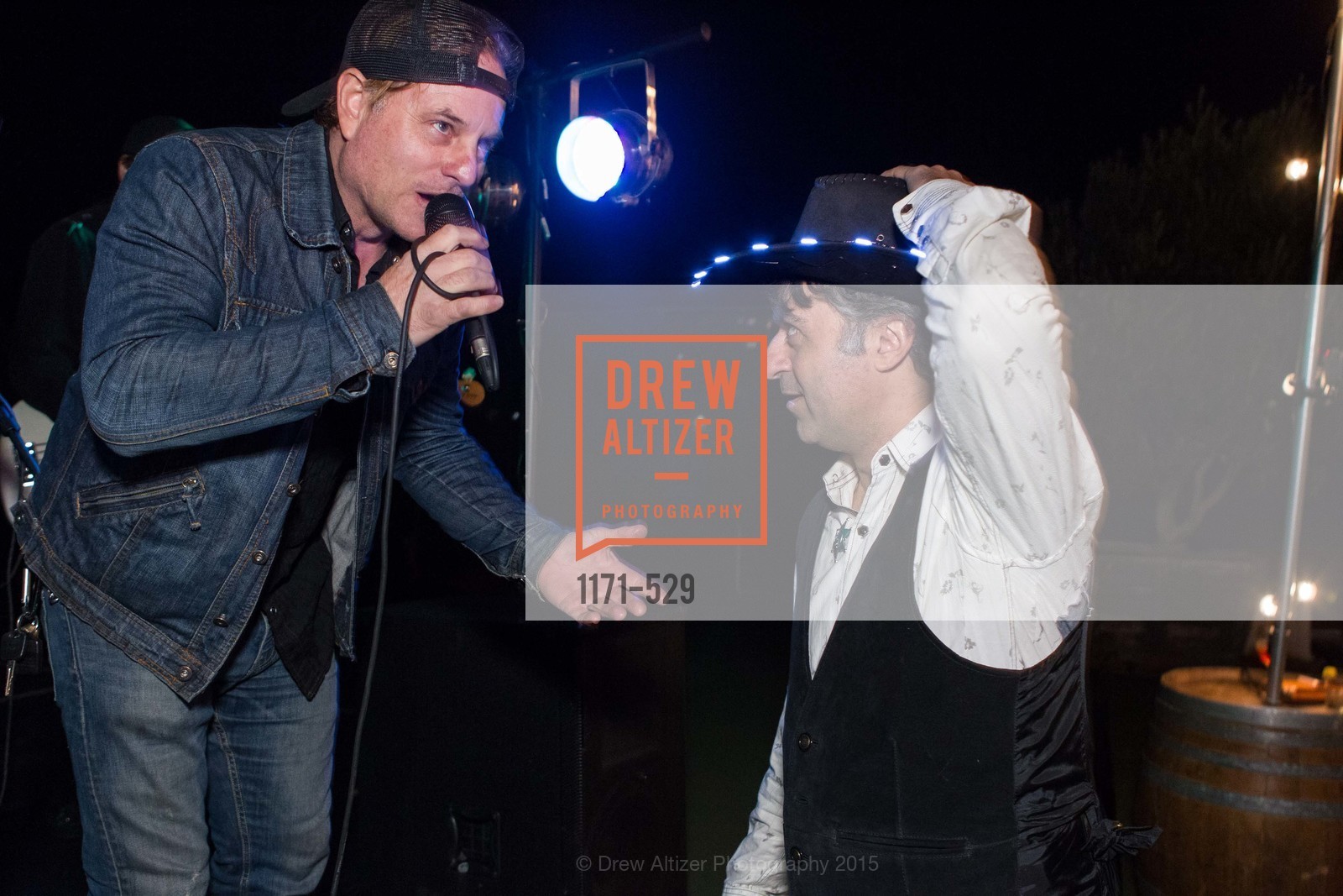 Performance, Hooman's Birthday Celebration At Bay Club Ross Valley, Bay Club. 235 Bon Air Rd, November 14th, 2015,Drew Altizer, Drew Altizer Photography, full-service agency, private events, San Francisco photographer, photographer california