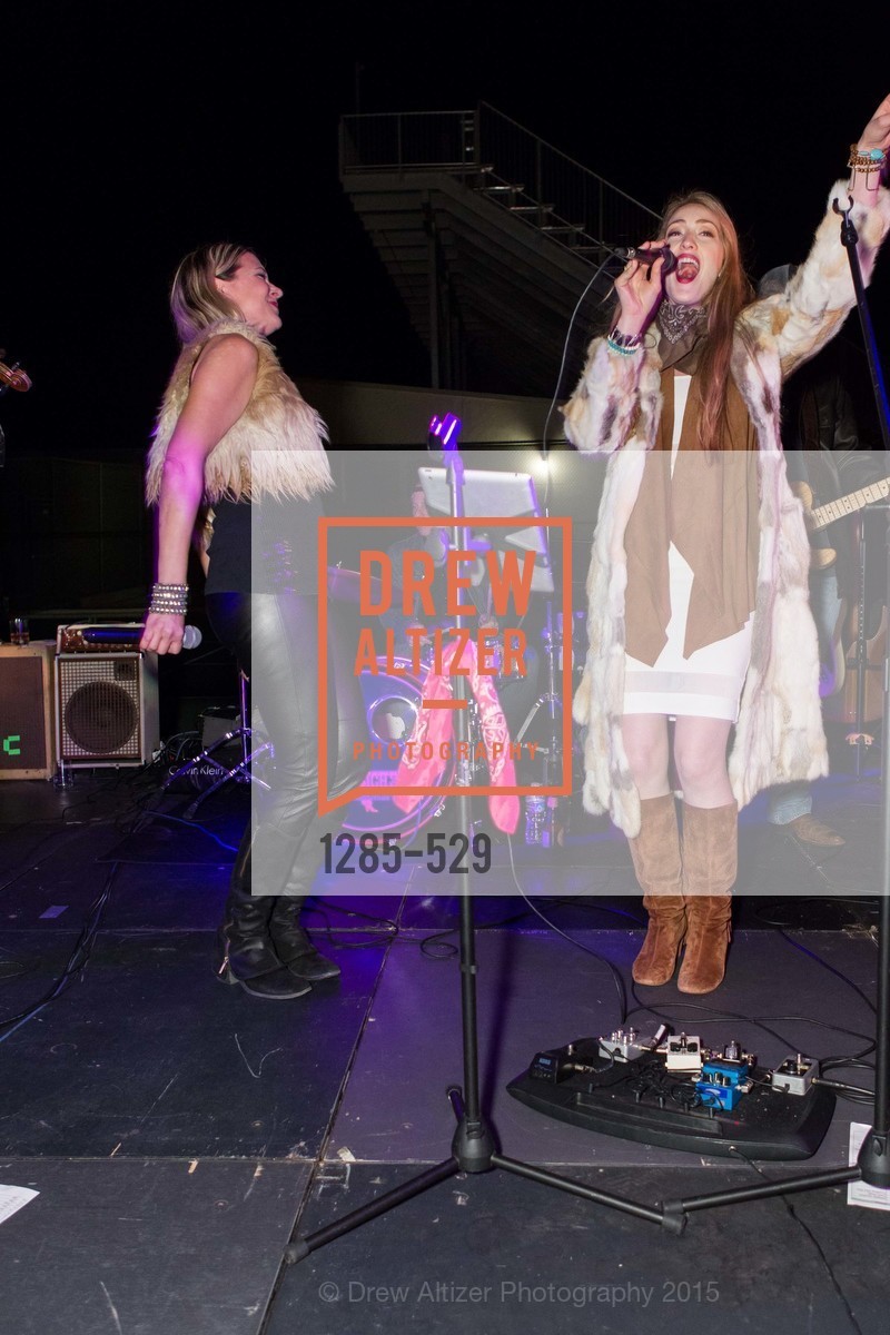 Performance, Hooman's Birthday Celebration At Bay Club Ross Valley, Bay Club. 235 Bon Air Rd, November 14th, 2015,Drew Altizer, Drew Altizer Photography, full-service agency, private events, San Francisco photographer, photographer california