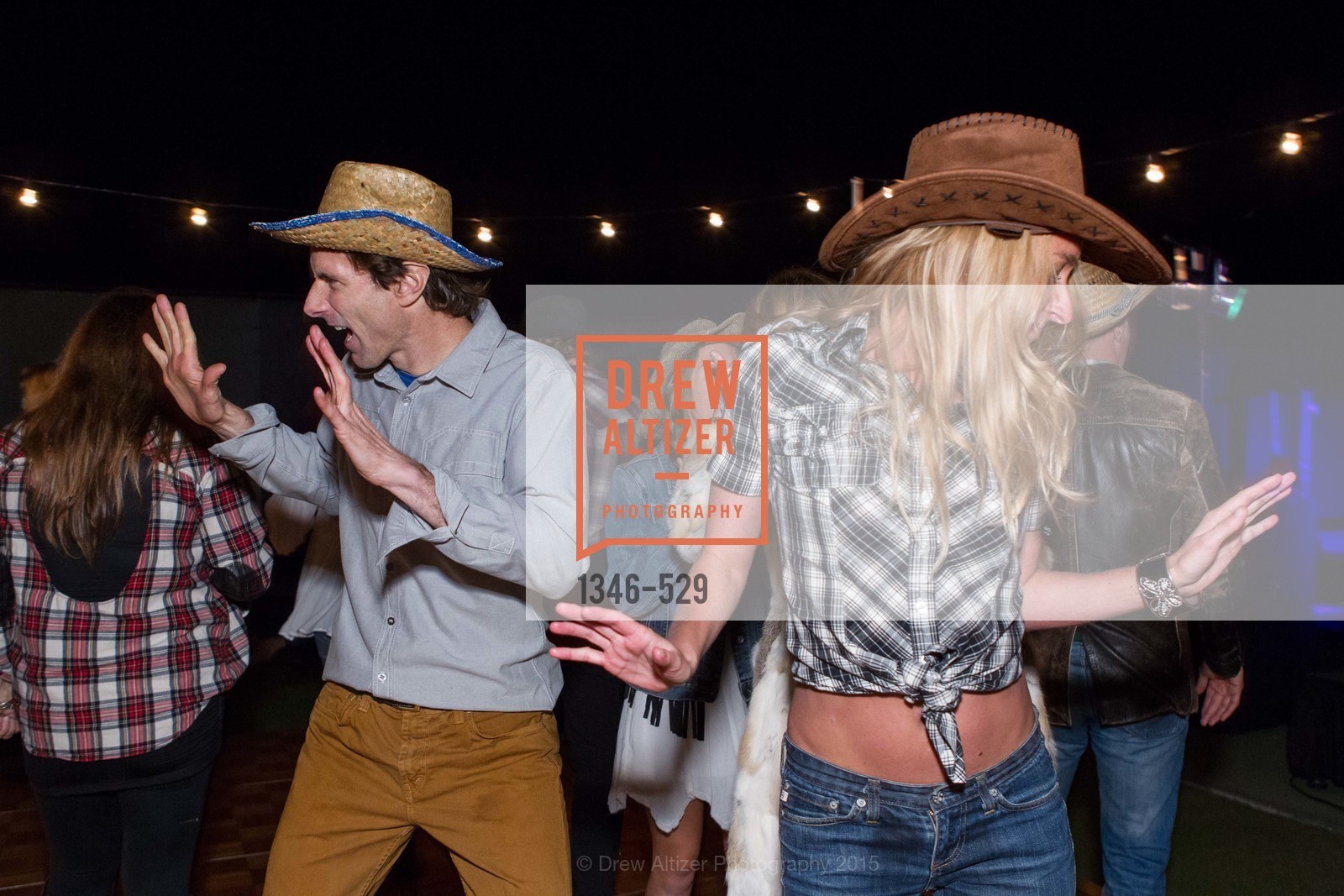Performance, Hooman's Birthday Celebration At Bay Club Ross Valley, Bay Club. 235 Bon Air Rd, November 14th, 2015,Drew Altizer, Drew Altizer Photography, full-service agency, private events, San Francisco photographer, photographer california