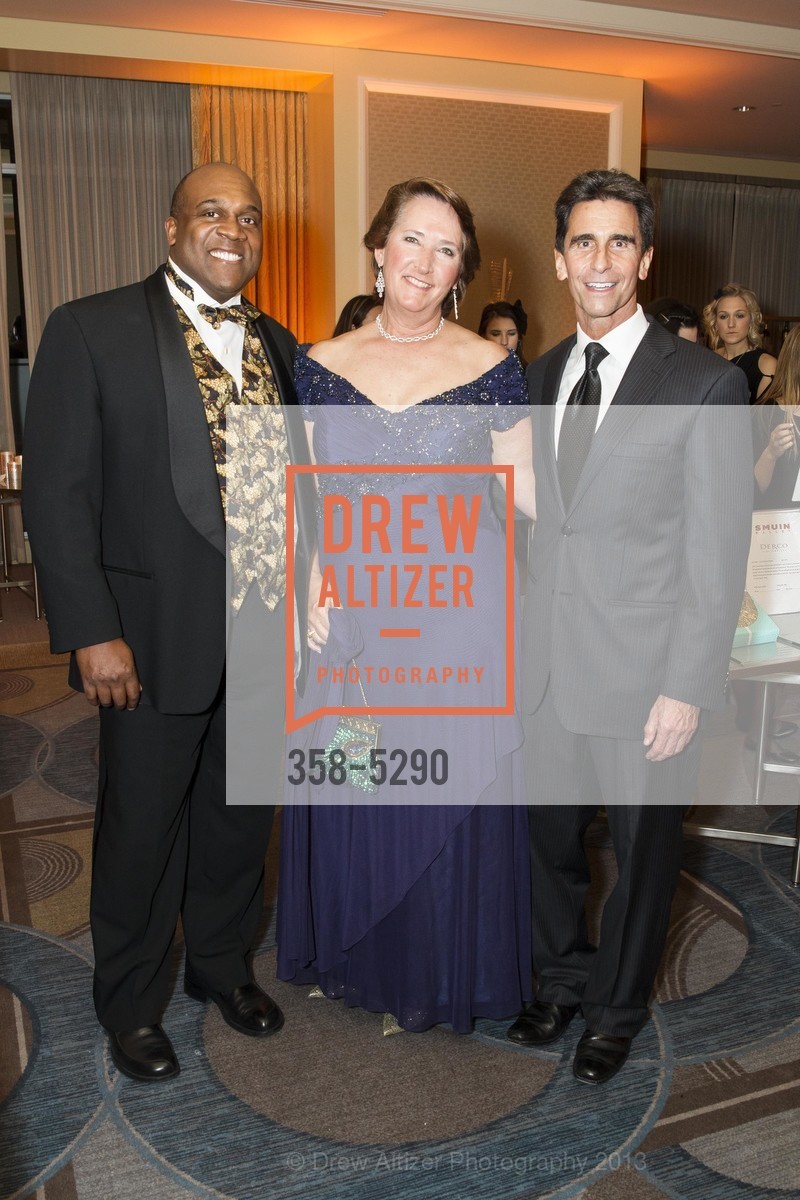 John Boone, Jenny Smith, Mark Leno, SMUIN GALA: Fly Me to the Moon 2013, US, January 26th, 2013, Photo #358-5290 John Boone, Jenny Smith, Mark Leno, Photo #358-5290