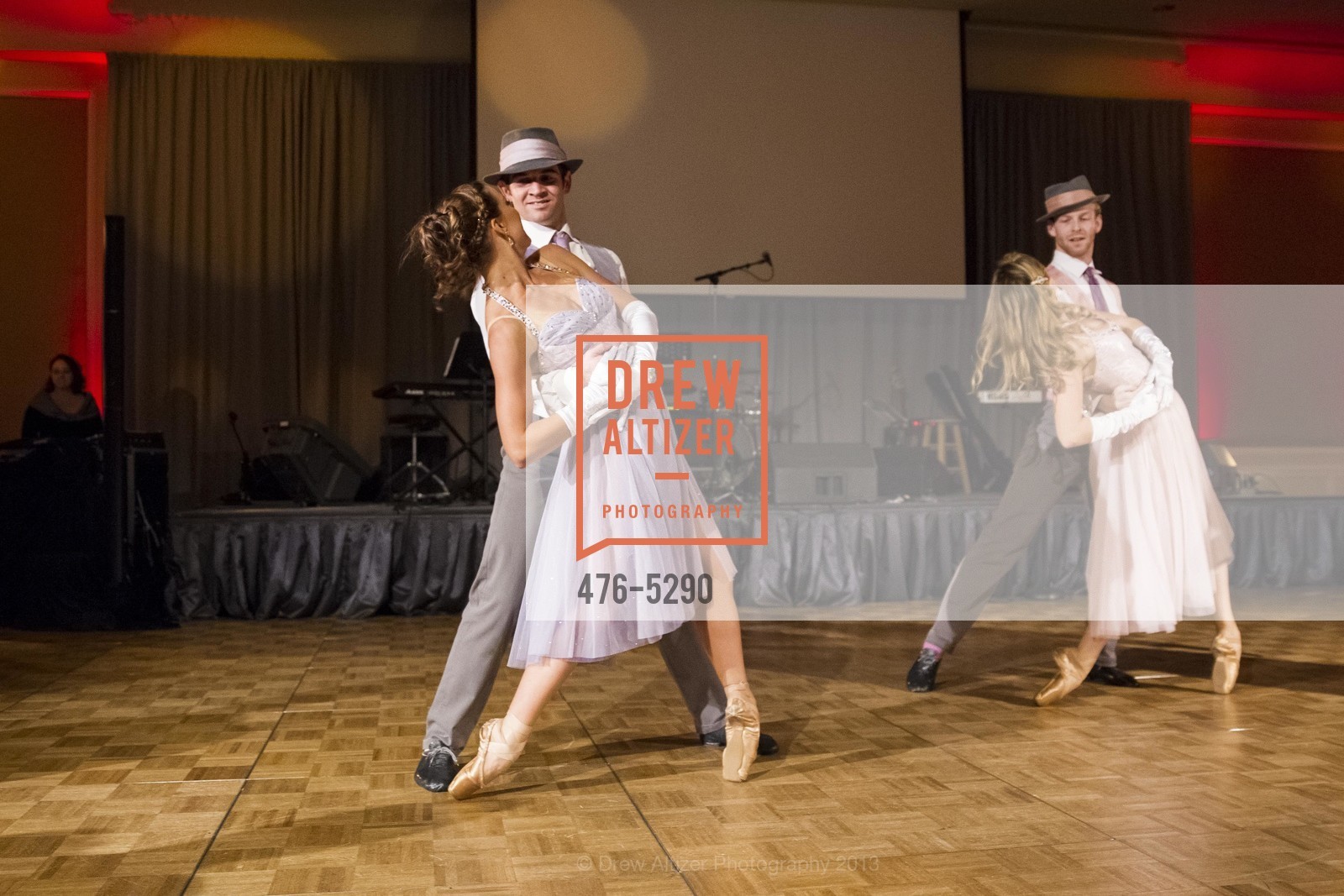 Performance, SMUIN GALA: Fly Me to the Moon 2013, US, January 26th, 2013, Photo #476-5290 Performance, Photo #476-5290