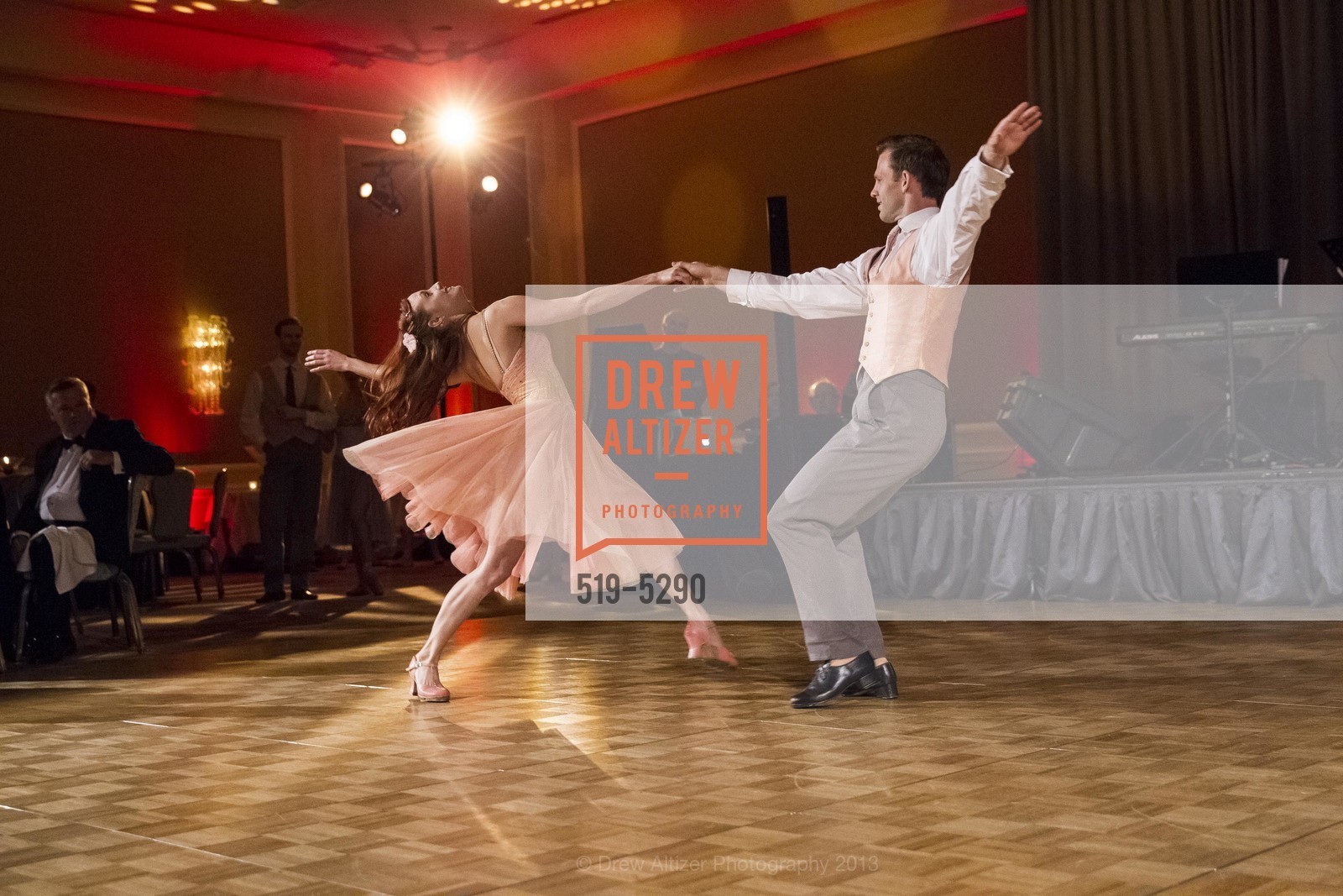 Performance, SMUIN GALA: Fly Me to the Moon 2013, US, January 26th, 2013, Photo #519-5290 Performance, Photo #519-5290