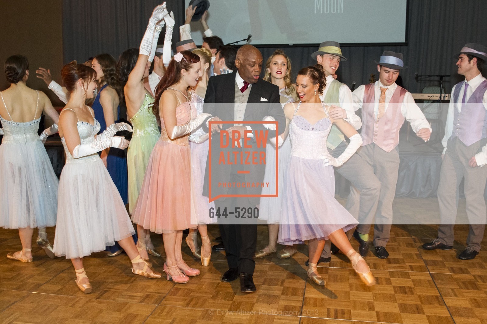 Willie Brown, SMUIN GALA: Fly Me to the Moon 2013, US, January 26th, 2013, Photo #644-5290 Willie Brown, Photo #644-5290