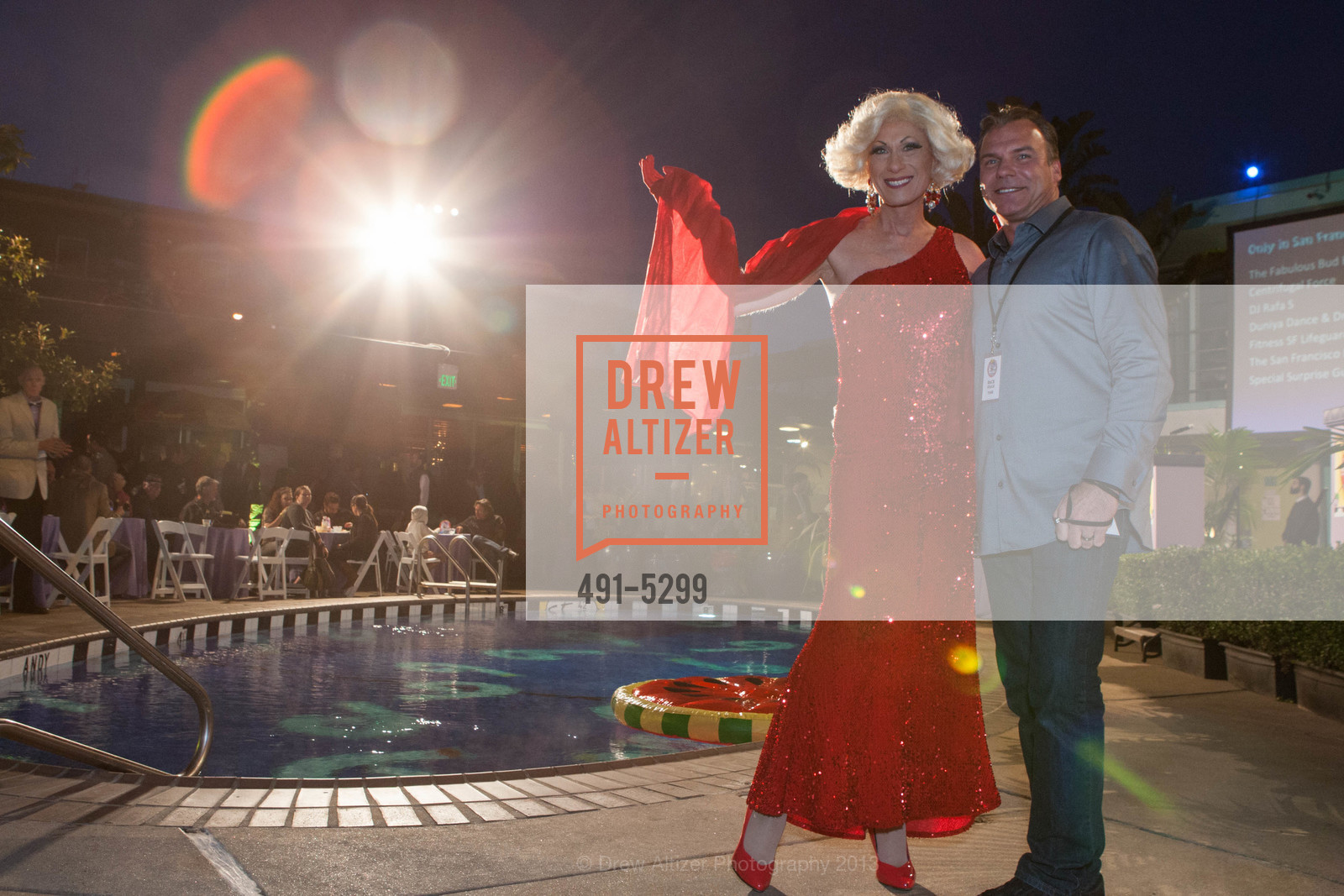 Donna Sachet, Richard Sablatura, 21st Annual TNDC Celebrity Pool Toss, US, October 8th, 2013, Photo #491-5299 Donna Sachet, Richard Sablatura, Photo #491-5299