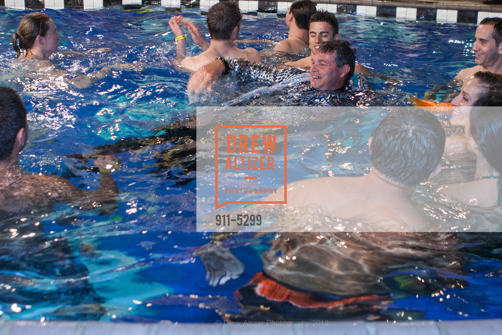 Will Thacher, 21st Annual TNDC Celebrity Pool Toss, US, October 8th, 2013, Photo #911-5299 Will Thacher, Photo #911-5299