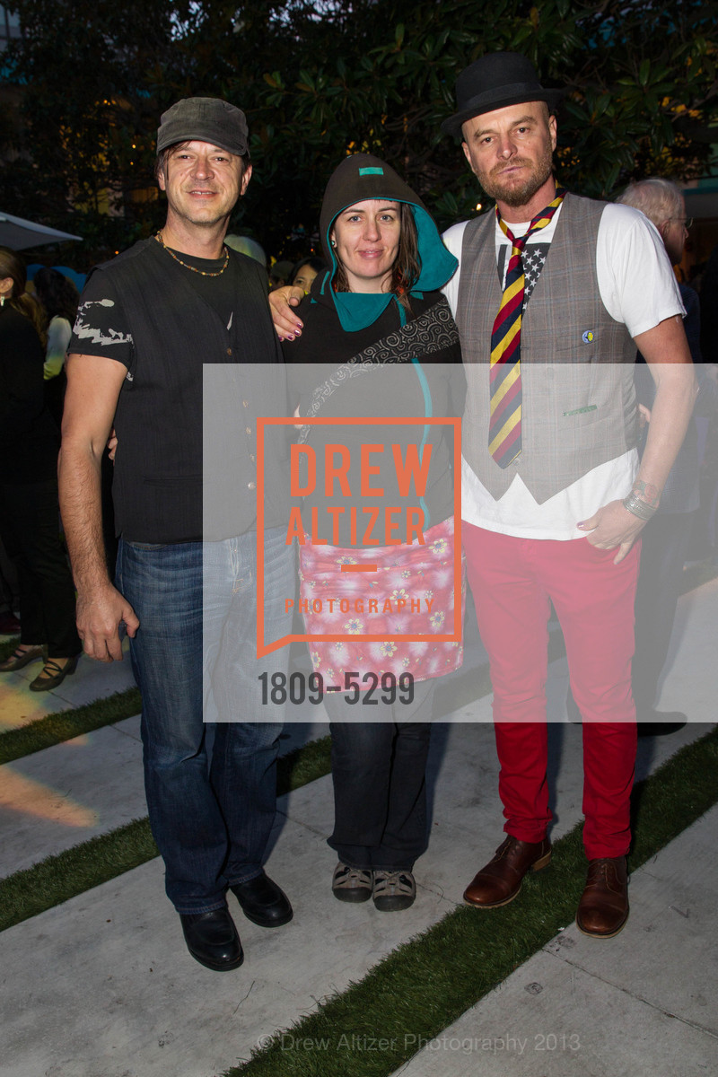 Hasim Zecic, 21st Annual TNDC Celebrity Pool Toss, US, October 8th, 2013, Photo #1809-5299 Hasim Zecic, Photo #1809-5299