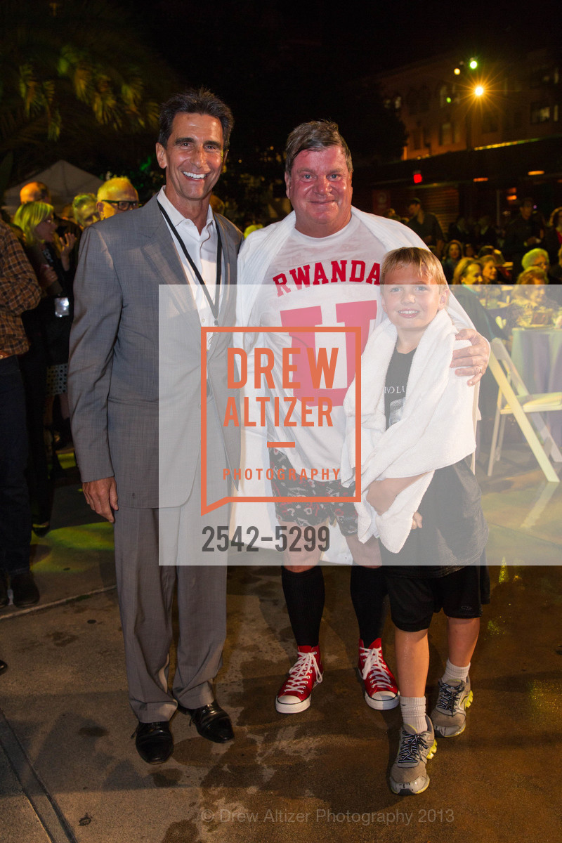 Mark Leno, Jim Losi, Lucas Losi, 21st Annual TNDC Celebrity Pool Toss, US, October 8th, 2013, Photo #2542-5299 Mark Leno, Jim Losi, Lucas Losi, Photo #2542-5299