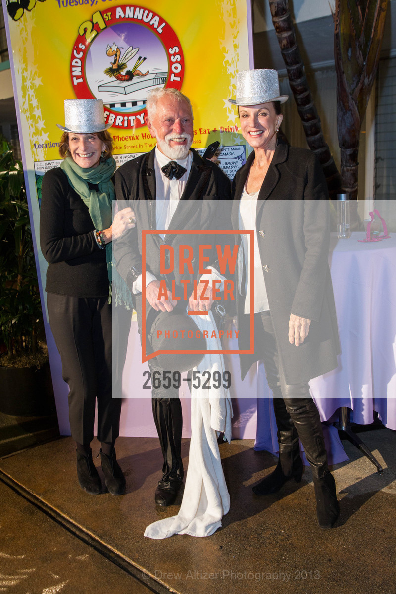 Anne Joves, Lewis Sykes, Therese Post, 21st Annual TNDC Celebrity Pool Toss, US, October 8th, 2013, Photo #2659-5299 Anne Joves, Lewis Sykes, Therese Post, Photo #2659-5299