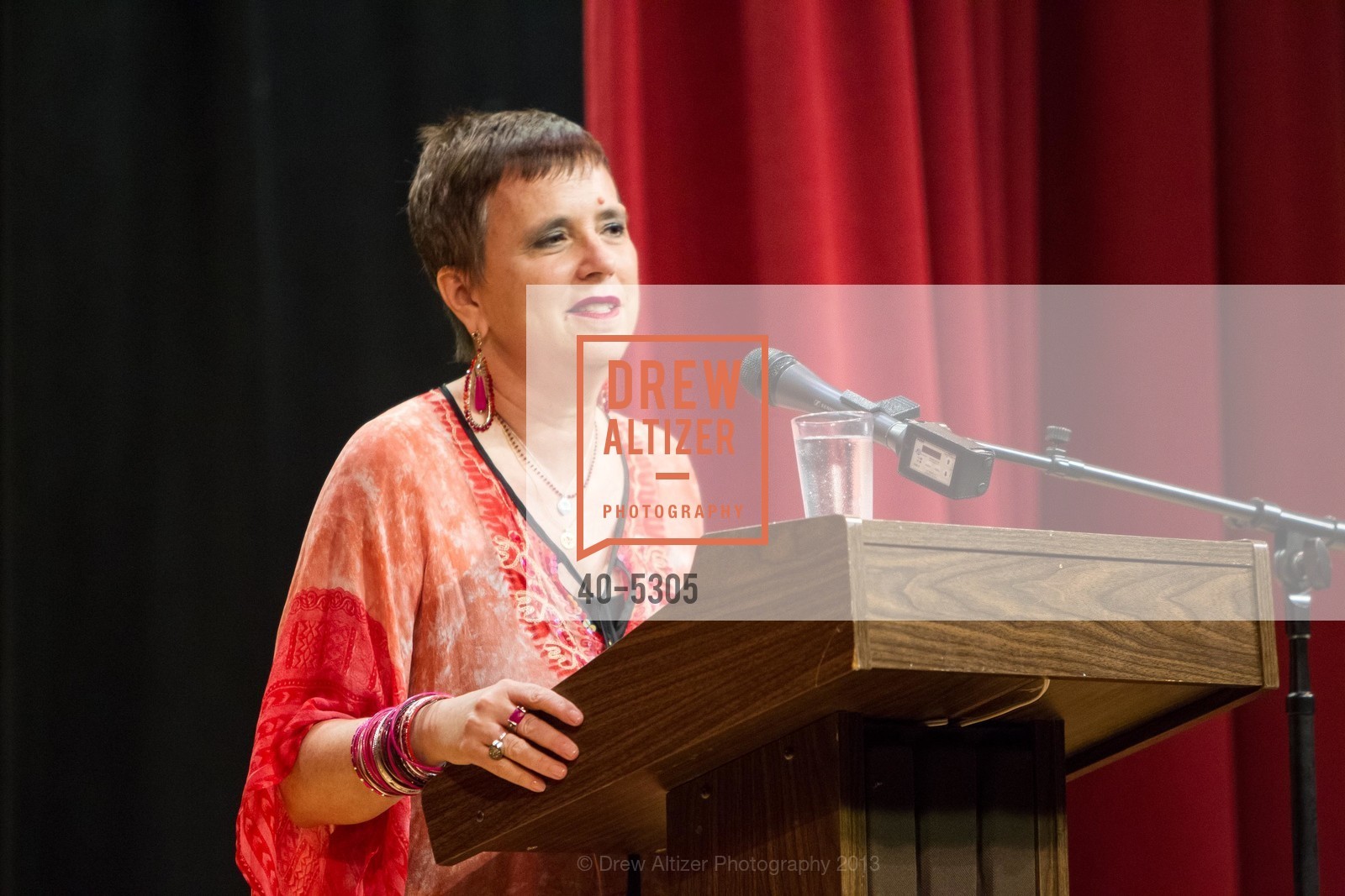 Eve Ensler, EVE ENSLER Celebrates her New Book at Grace Cathedral, US, May 22nd, 2013, Photo #40-5305 Eve Ensler, Photo #40-5305