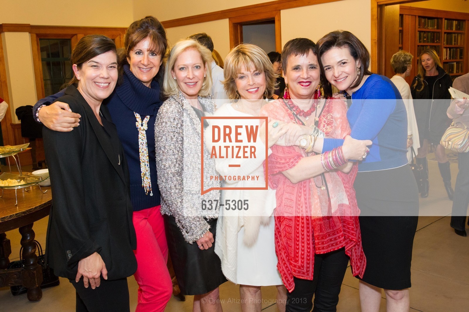 Susan Swan, Emily Pottruck, Wendy Schmidt, Pat MItchell, Eve Ensler, Sheryl Sandberg, EVE ENSLER Celebrates her New Book at Grace Cathedral, US, May 22nd, 2013, Photo #637-5305 Susan Swan, Emily Pottruck, Wendy Schmidt, Pat MItchell, Eve Ensler, Sheryl Sandberg, Photo #637-5305