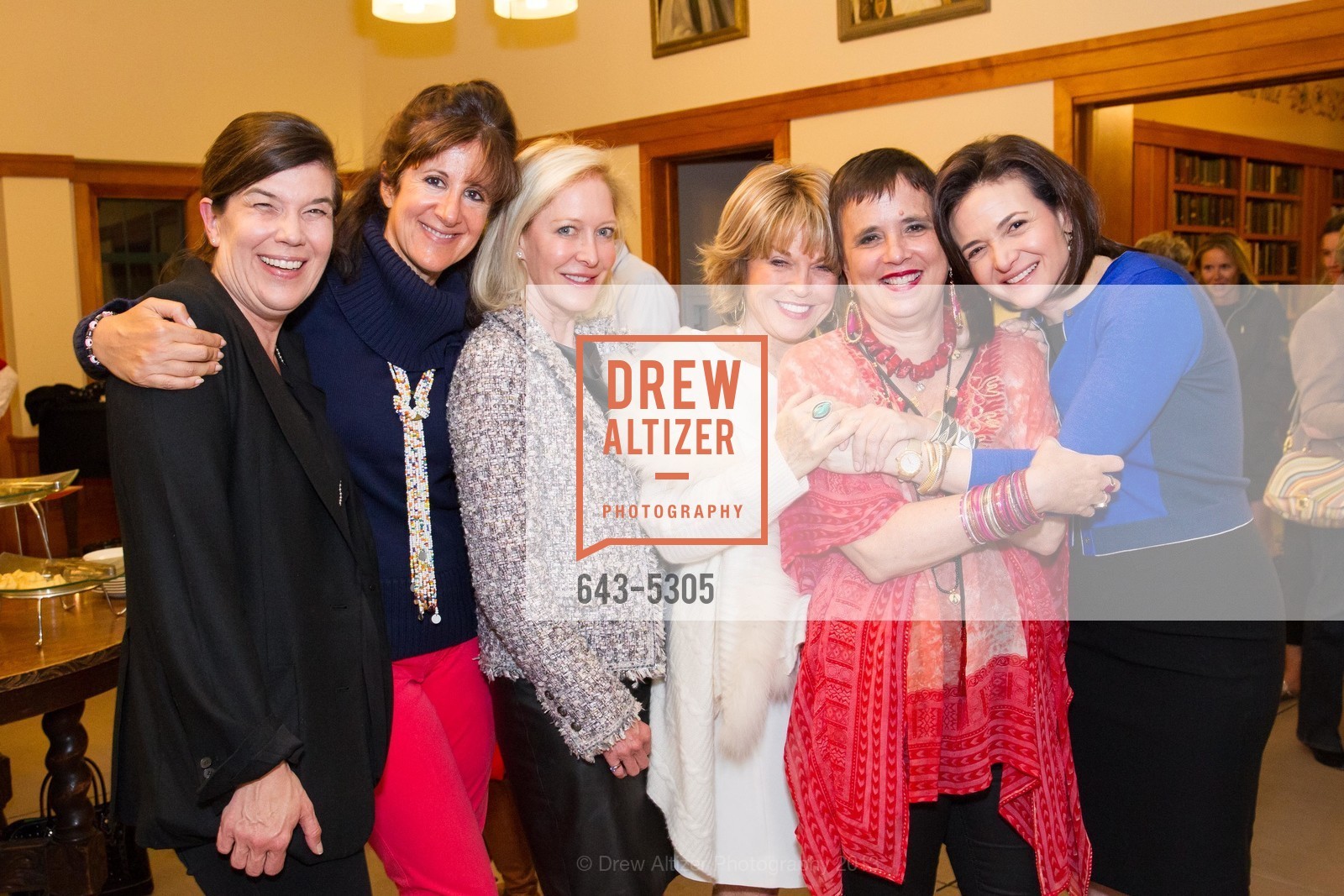 Susan Swan, Emily Pottruck, Wendy Schmidt, Pat MItchell, Eve Ensler, Sheryl Sandberg, EVE ENSLER Celebrates her New Book at Grace Cathedral, US, May 22nd, 2013, Photo #643-5305 Susan Swan, Emily Pottruck, Wendy Schmidt, Pat MItchell, Eve Ensler, Sheryl Sandberg, Photo #643-5305