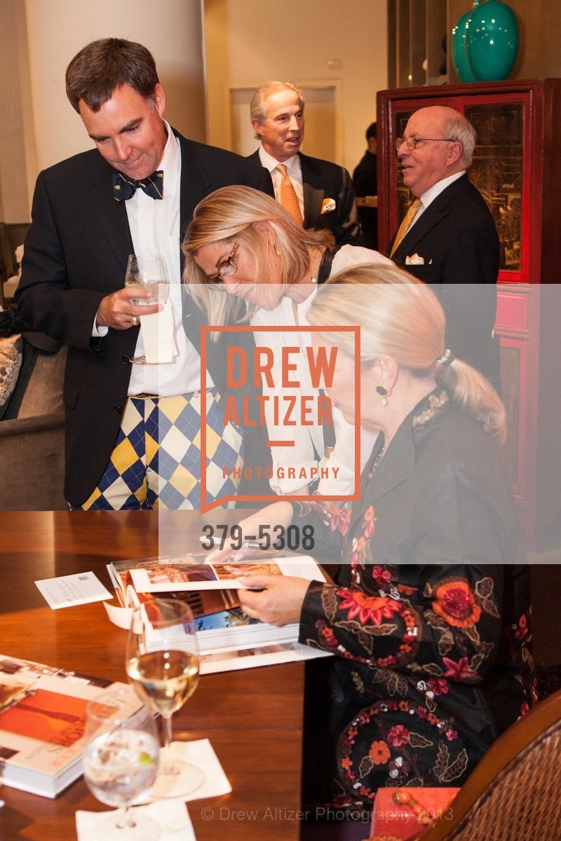 Jeff Cronk, Ellen Sullivan, Suzanne Tucker, SUZANNE TUCKER INTERIORS: The Romance of Design Book Signing, US, November 19th, 2013, Photo #379-5308 Jeff Cronk, Ellen Sullivan, Suzanne Tucker, Photo #379-5308