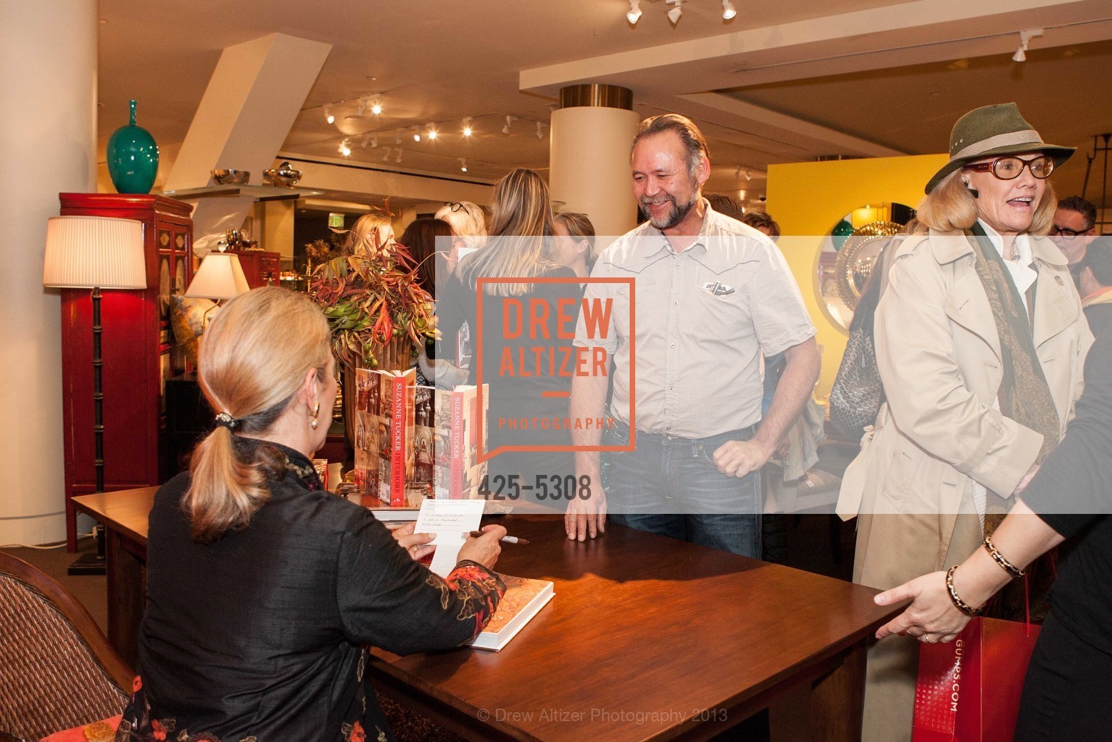 SUZANNE TUCKER INTERIORS: The Romance of Design Book Signing, US, November 19th, 2013, Photo #425-5308 Photo #425-5308