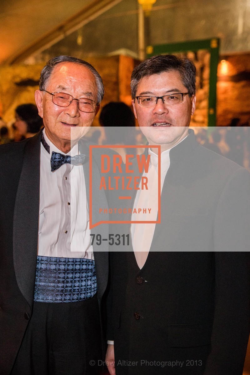 Chong-Moon Lee, Jay Xu, Opening Night Gala for the TERRACOTTA EXHIBITION, US, February 19th, 2013, Photo #79-5311 Chong-Moon Lee, Jay Xu, Photo #79-5311