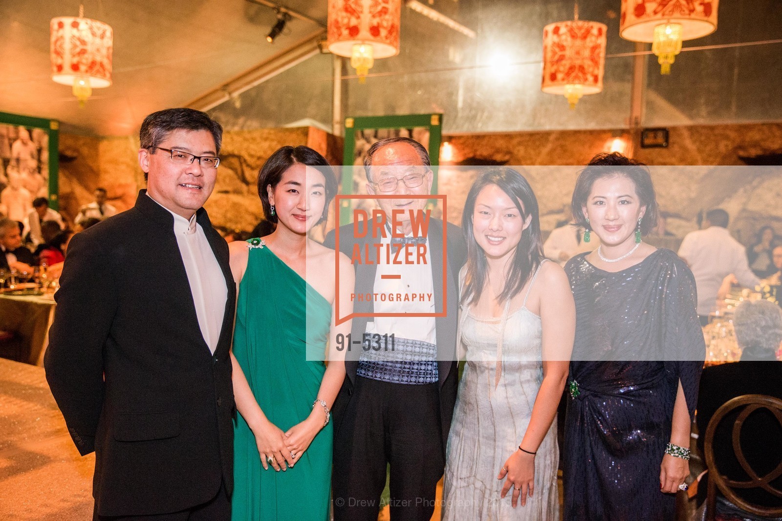 Jay Xu, Jamie Chen, Chong-Moon Lee, Supervisor Jane Kim, Gorretti Lui, Opening Night Gala for the TERRACOTTA EXHIBITION, US, February 19th, 2013, Photo #91-5311 Jay Xu, Jamie Chen, Chong-Moon Lee, Supervisor Jane Kim, Gorretti Lui, Photo #91-5311