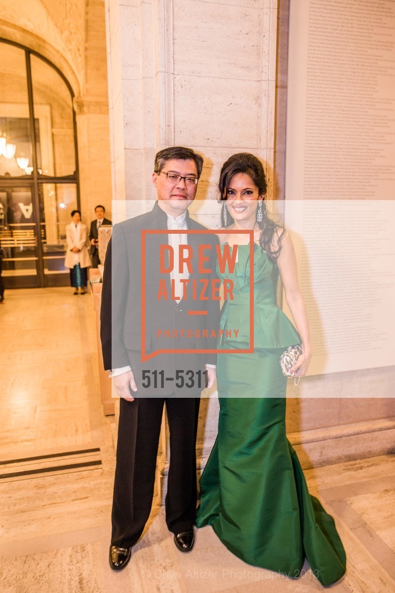 Jay Xu, Komal Shah, Opening Night Gala for the TERRACOTTA EXHIBITION, US, February 19th, 2013, Photo #511-5311 Jay Xu, Komal Shah, Photo #511-5311