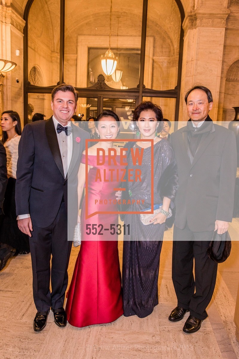 Tony Bates, Cori Bates, Gorretti Lui, Lawrence Lui, Opening Night Gala for the TERRACOTTA EXHIBITION, US, February 19th, 2013, Photo #552-5311 Tony Bates, Cori Bates, Gorretti Lui, Lawrence Lui, Photo #552-5311