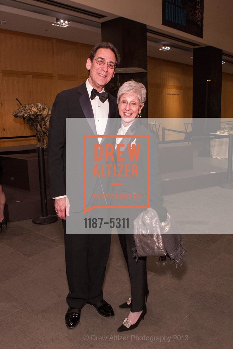Fred Levin, Nancy Livingston, Opening Night Gala for the TERRACOTTA EXHIBITION, Multiple, November 17th, 2019, Photo #1187-5311 Fred Levin, Nancy Livingston, Photo #1187-5311
