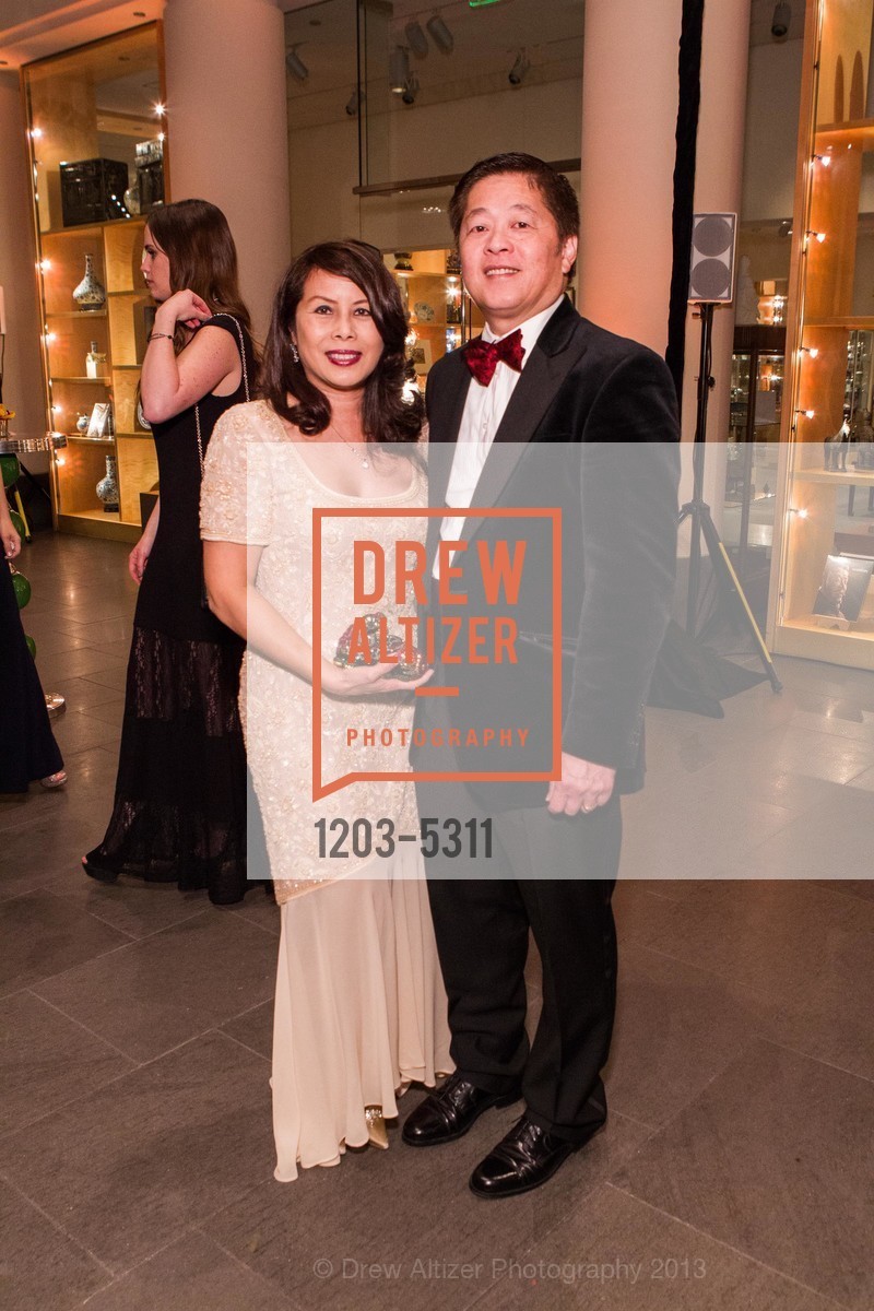Sharon Seto, David Seto, Opening Night Gala for the TERRACOTTA EXHIBITION, US, February 19th, 2013, Photo #1203-5311 Sharon Seto, David Seto, Photo #1203-5311