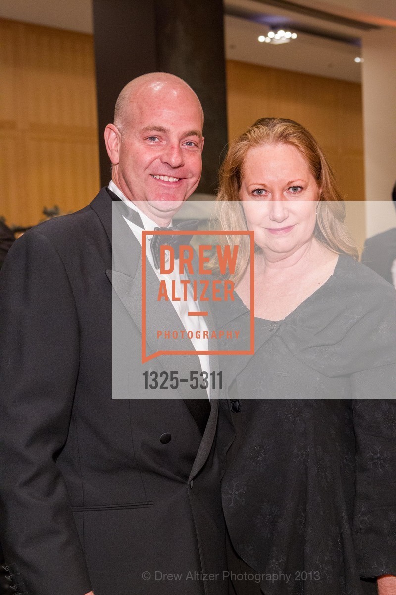 Kevin Causey, Cydney Paton, Opening Night Gala for the TERRACOTTA EXHIBITION, US, February 19th, 2013, Photo #1325-5311 Kevin Causey, Cydney Paton, Photo #1325-5311