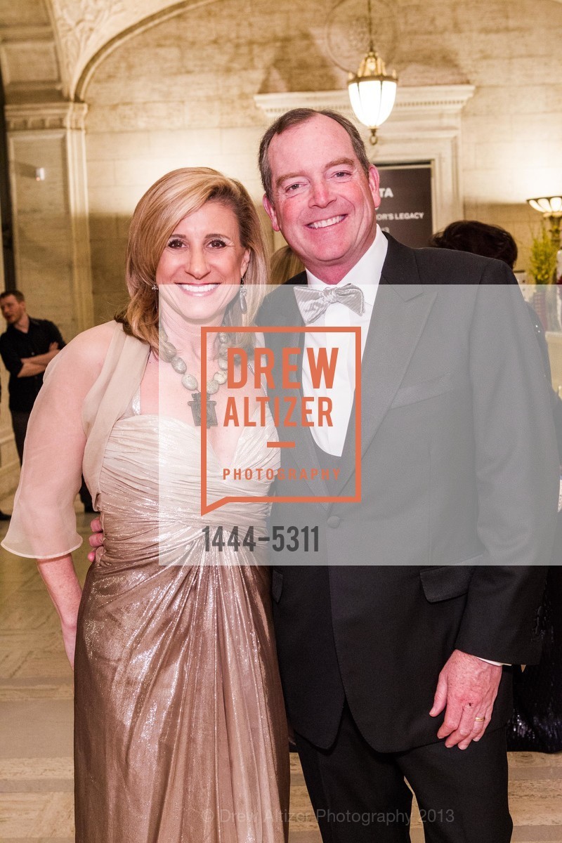 Linda Marren, John Marren, Opening Night Gala for the TERRACOTTA EXHIBITION, US, February 19th, 2013, Photo #1444-5311 Linda Marren, John Marren, Photo #1444-5311