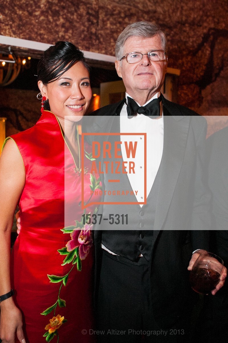 Annie Wong, Richard Barker, Opening Night Gala for the TERRACOTTA EXHIBITION, US, February 19th, 2013, Photo #1537-5311 Annie Wong, Richard Barker, Photo #1537-5311