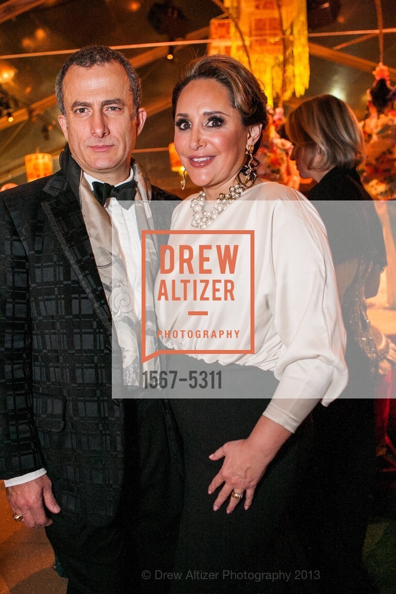 Jorge Maumer, Brenda Zarate, Opening Night Gala for the TERRACOTTA EXHIBITION, US, February 19th, 2013, Photo #1567-5311 Jorge Maumer, Brenda Zarate, Photo #1567-5311
